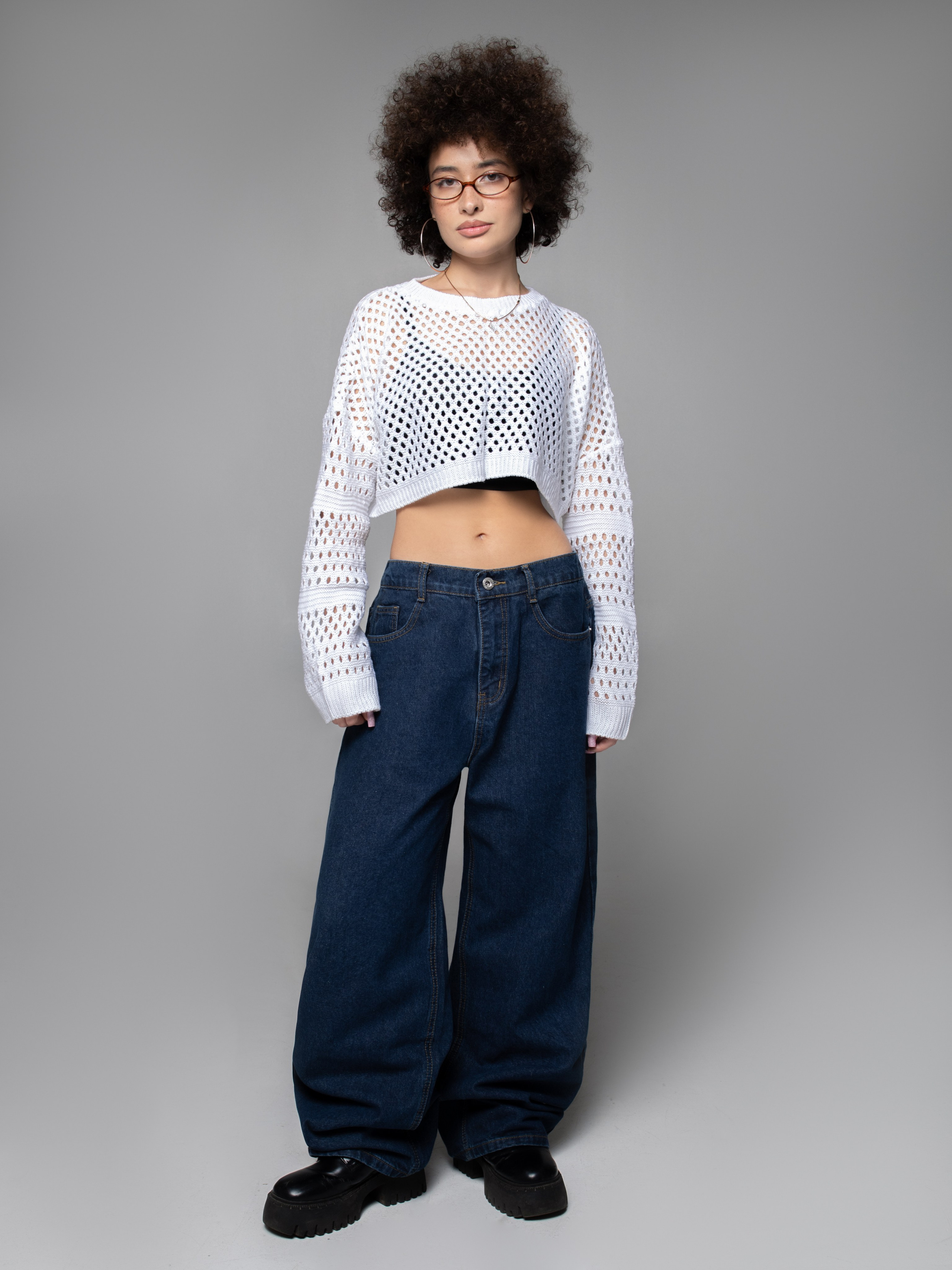 КАТАЛОГ | серый фон. RUNA production — стильные съемки для брендов