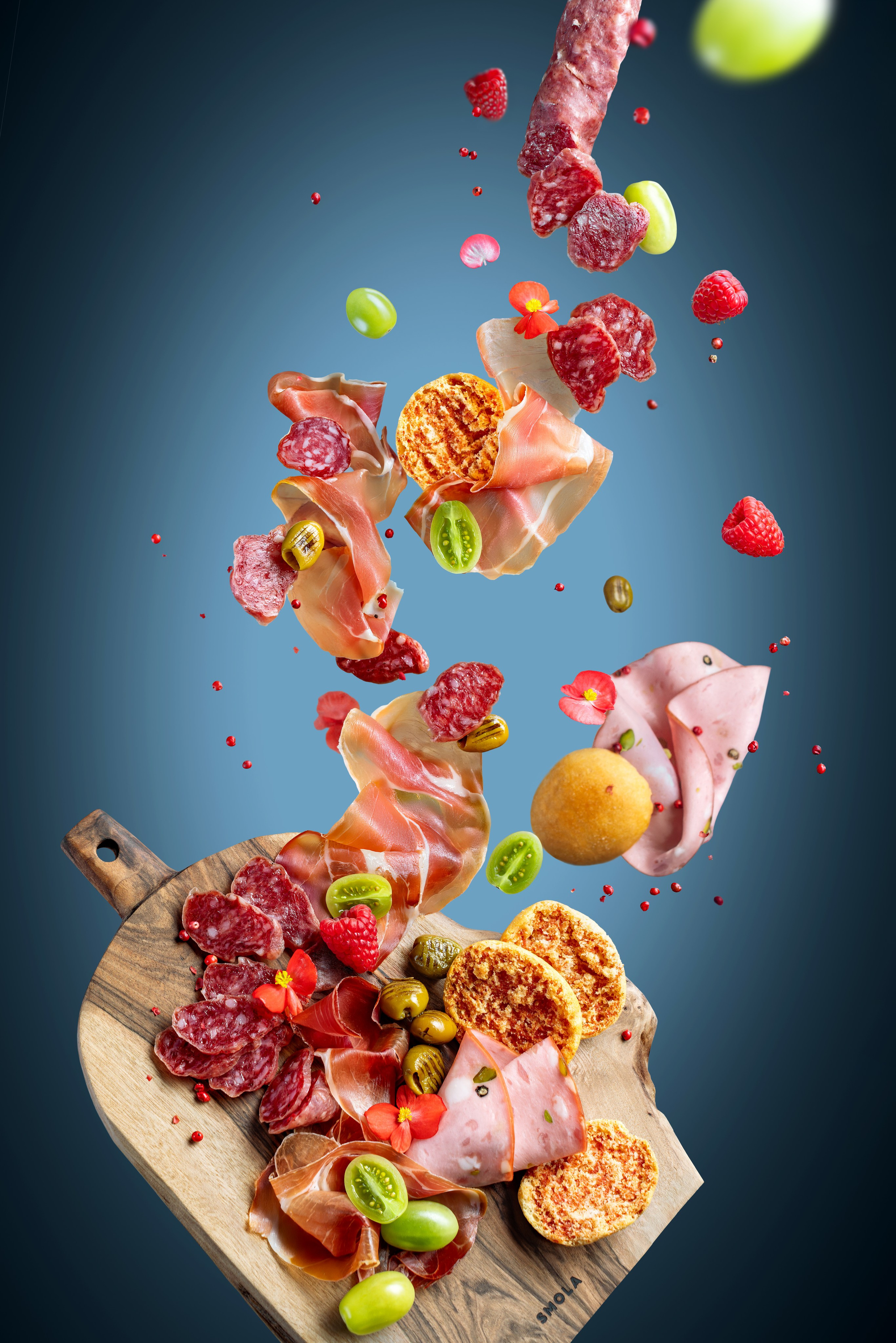 Levitation antipasti platter