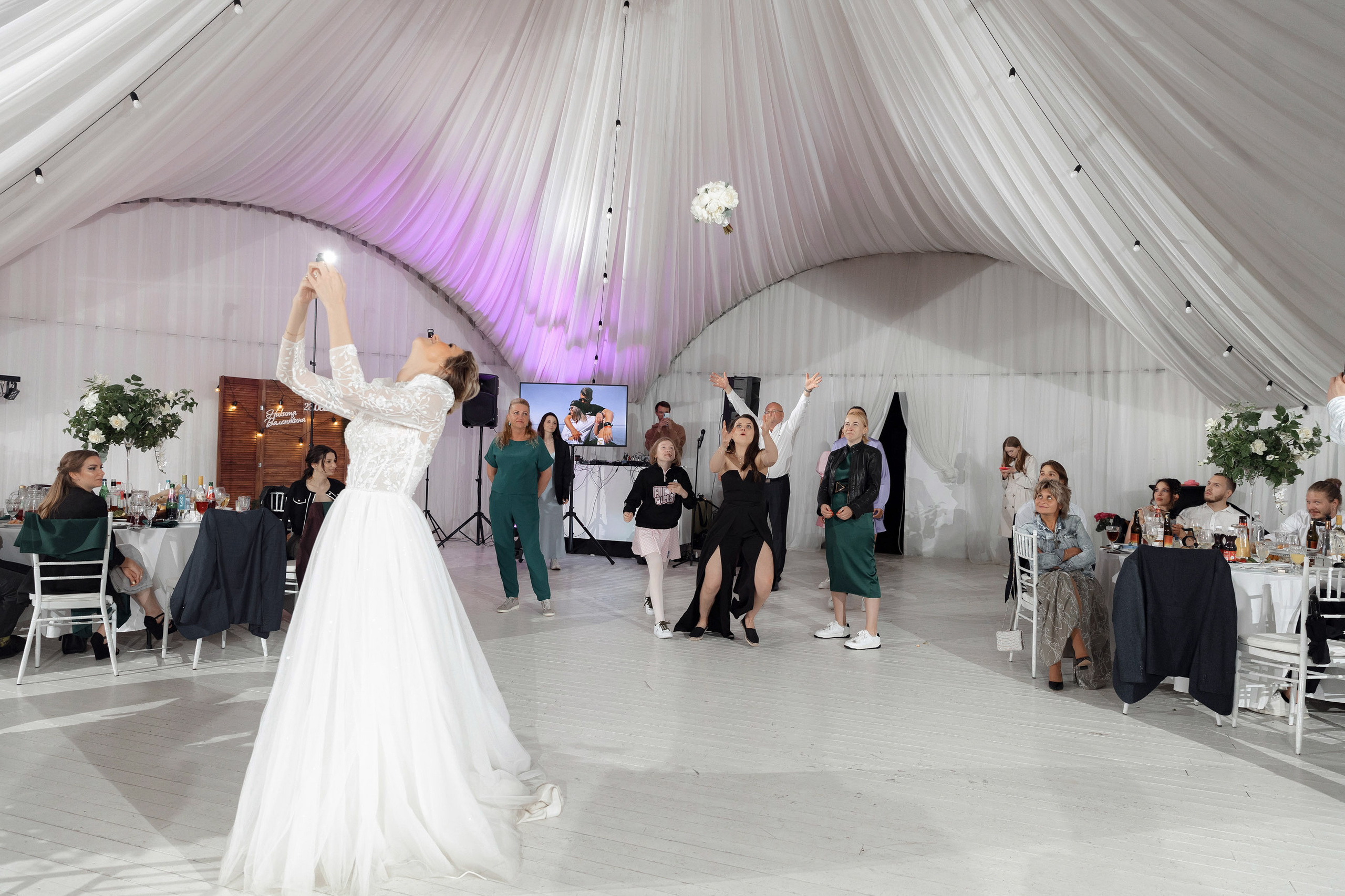 Никита и Валентина. Свадебный фотограф и видеограф Юрий и Эля Дубинины