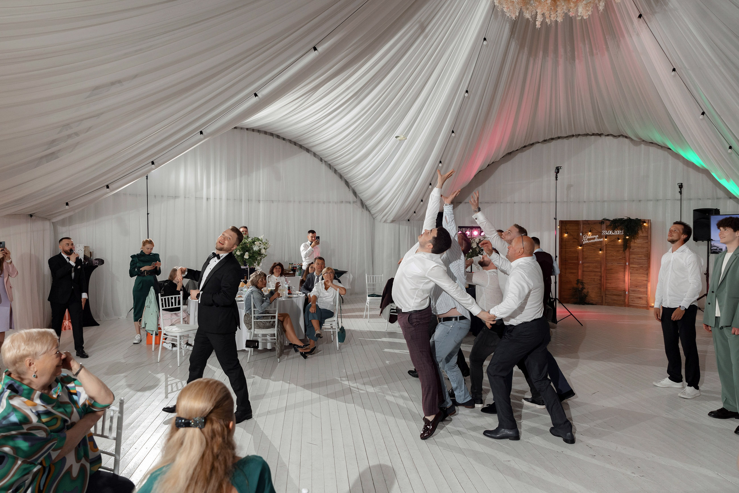 Никита и Валентина. Свадебный фотограф и видеограф Юрий и Эля Дубинины