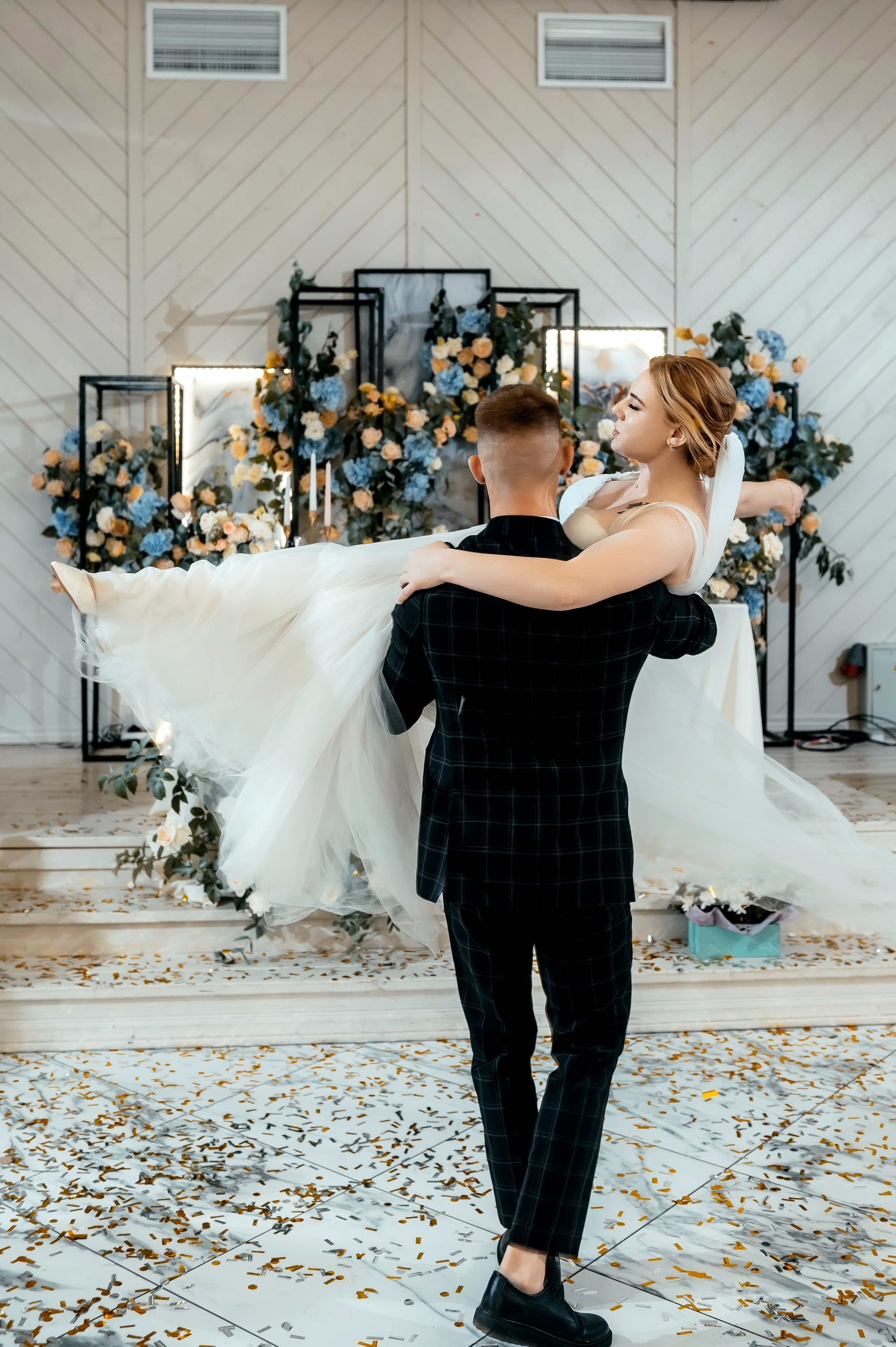 Свадьба в Усадьбе Гребнево, Щелково. Свадебный и семейный фотограф Виктория Носачёва. Щелково, Москва и МО