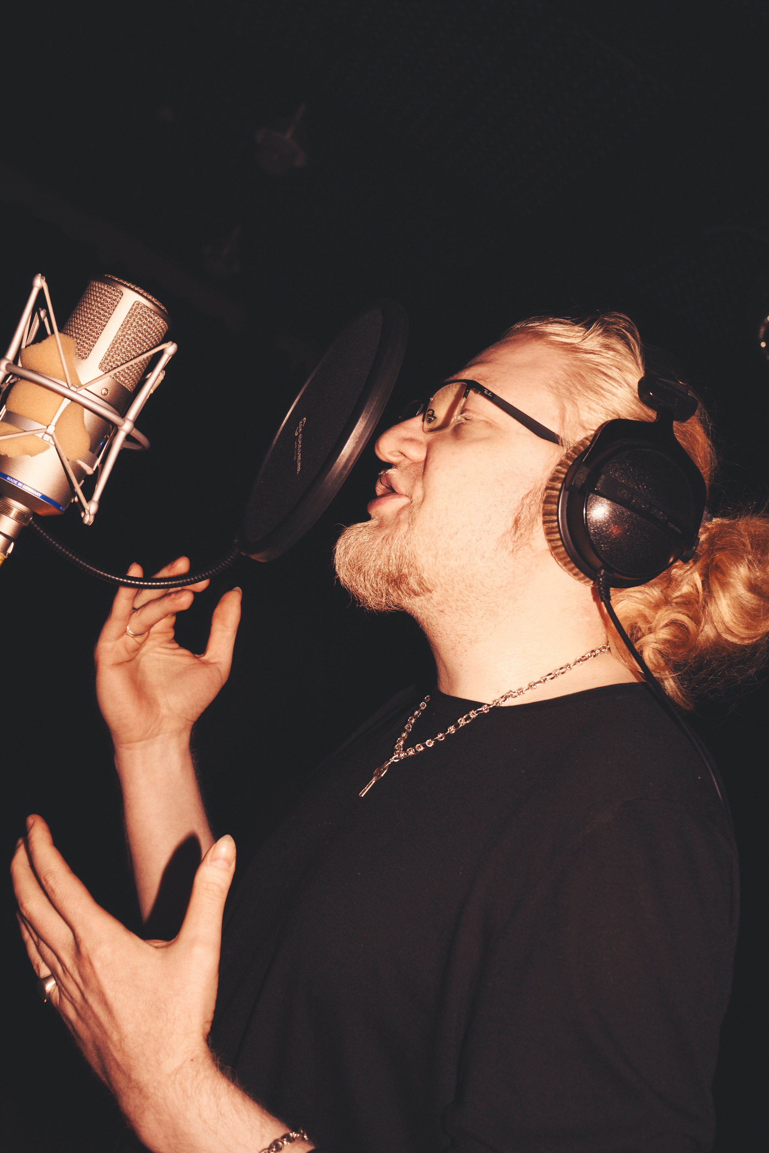 Голова Муэссы/Параметрика — Запись Ретроградного Меркурия. Фотография для артистов