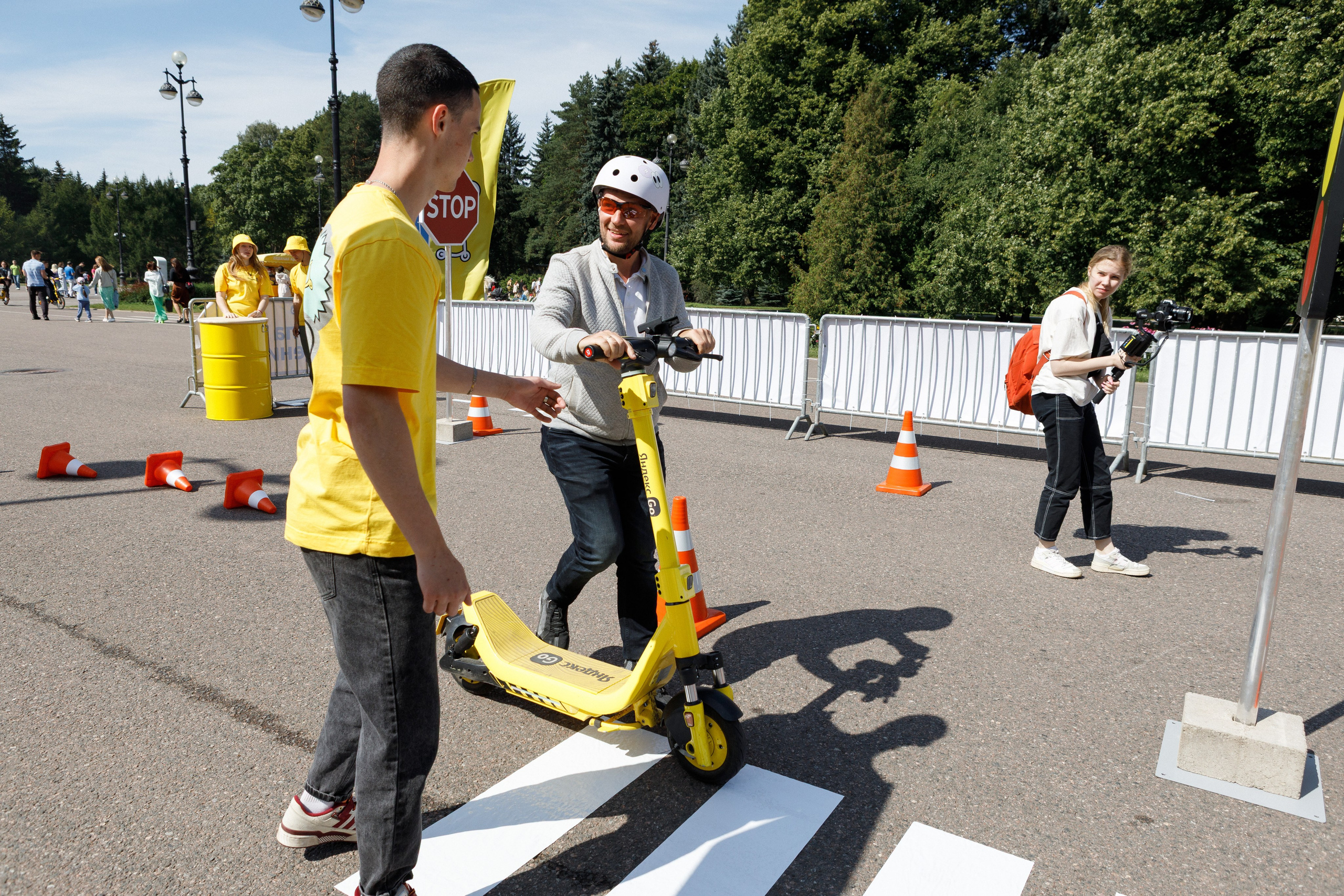 Яндекс Самокат. Свадебный и репортажный фотограф в Санкт-Петербурге Николай Голованов