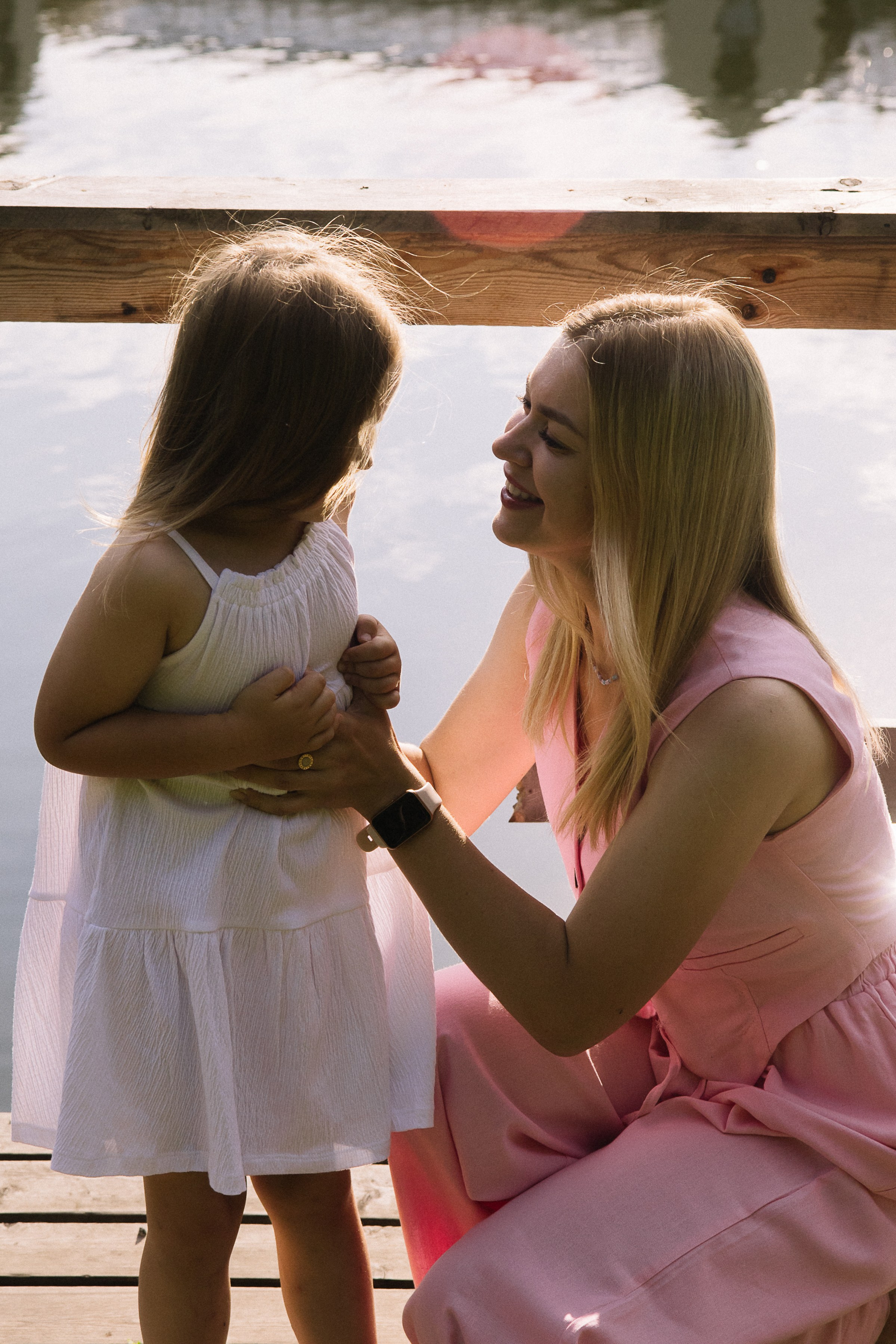 Мама с дочерьми на прогулке. Семейный фотограф в Томске Максимова Екатерина