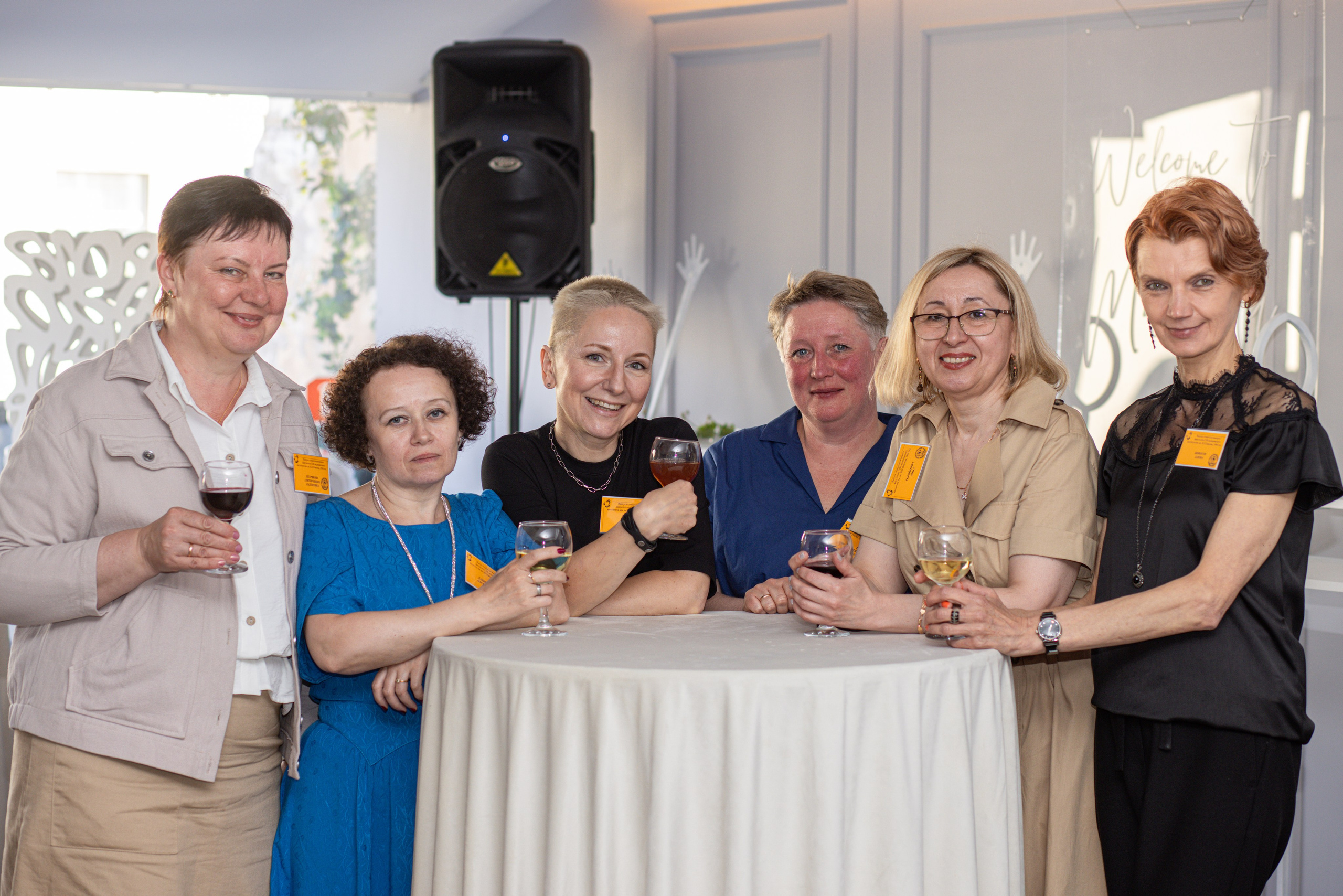 Встреча выпускников. Стоматологи СПб. Семейный фотограф в Вышнем Волочке — Ульяна Иванова | Фотосессии для всей семьи