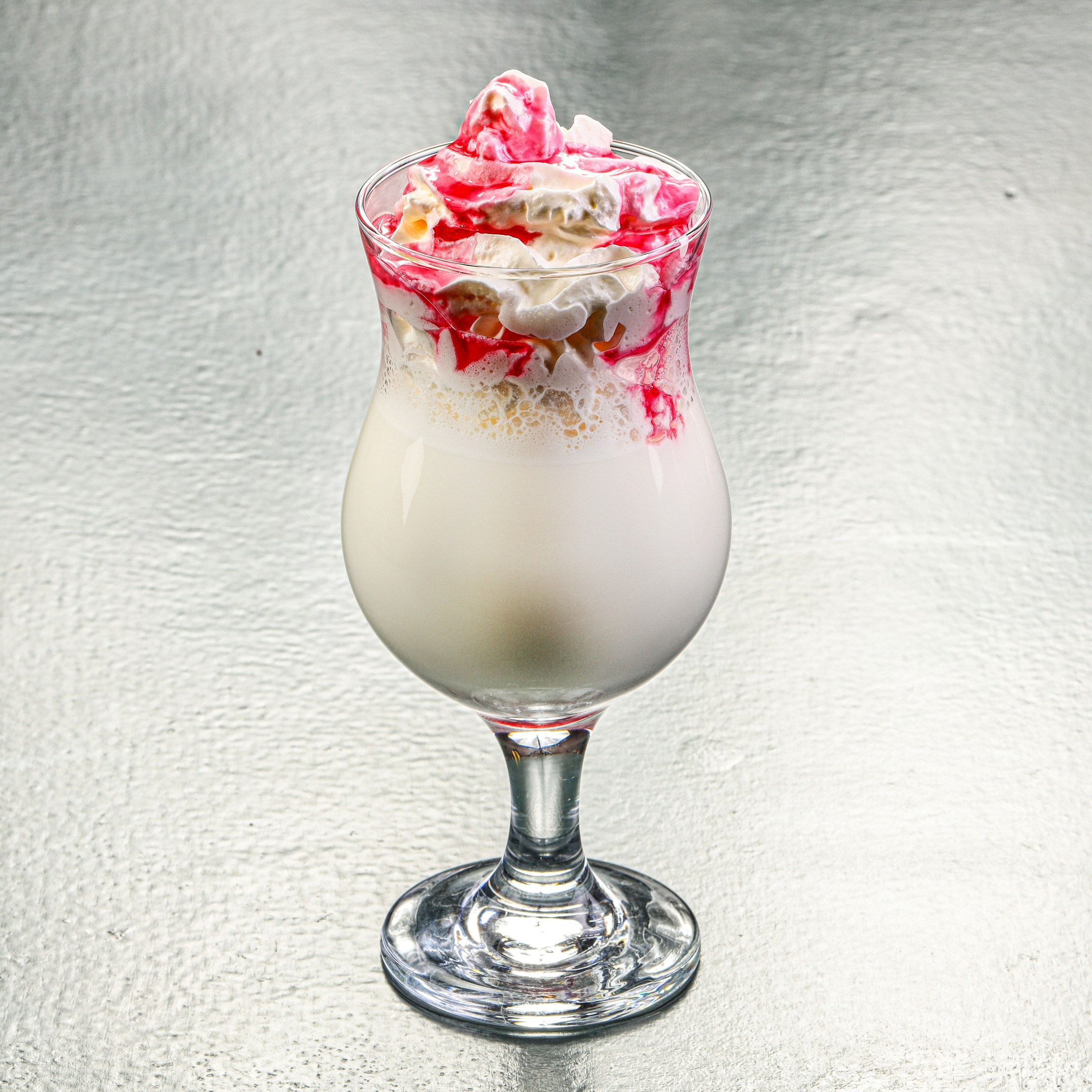 Фотосъемка суши и роллов. Заказ по тел.: +7 (906) 006-90-22. Фуд-фотограф Андрей Старостин — съемка еды в Москве. 9000 руб. в час