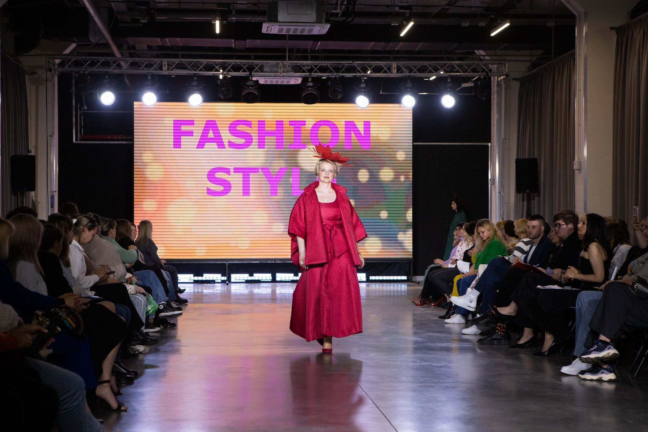 Фестиваль моды и красоты Fashion Style (11 мая 2024). Репортажный фотограф Алексей Пирязев