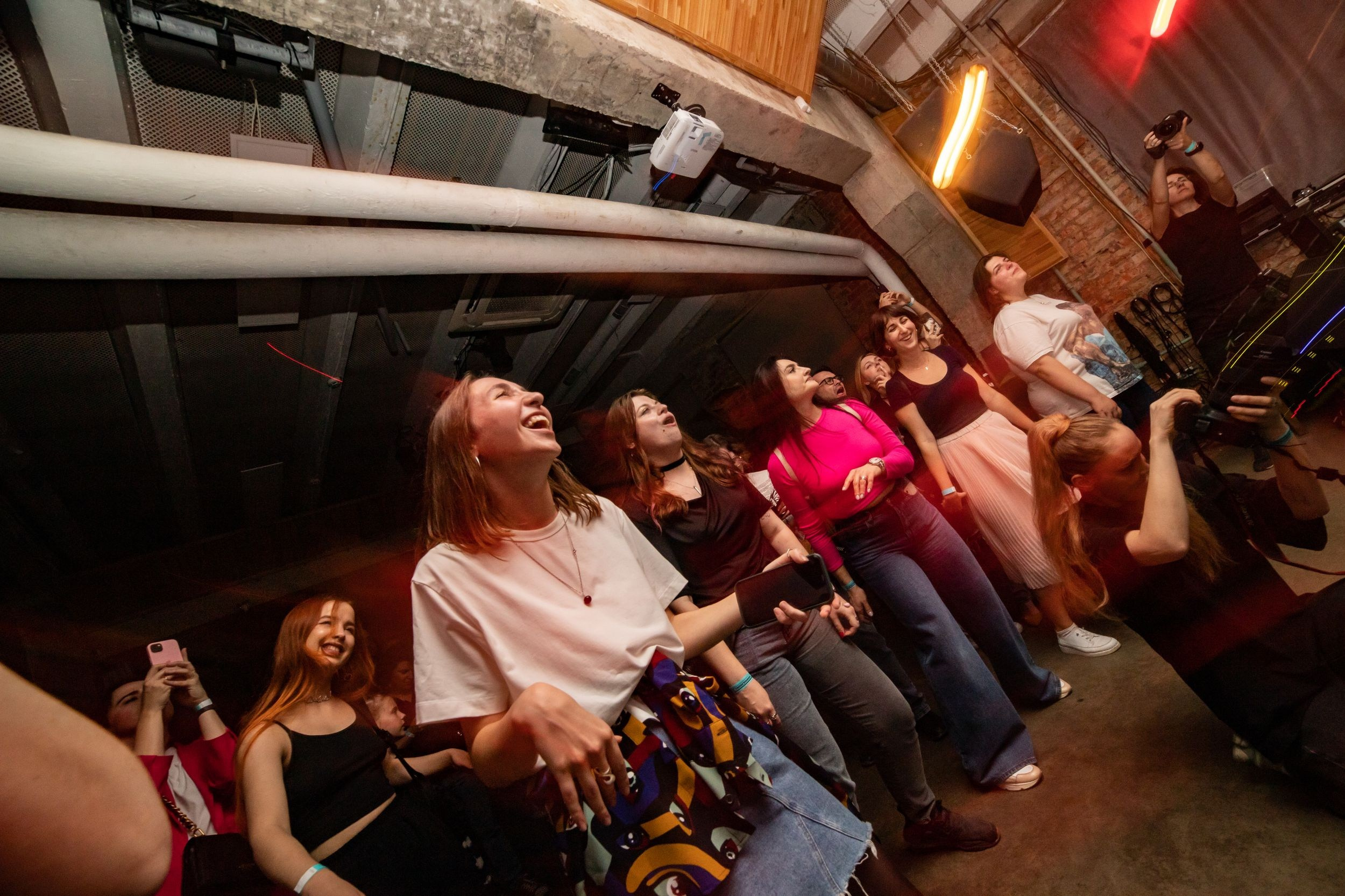 Диктофон. Репортажный фотограф Алексей Пирязев