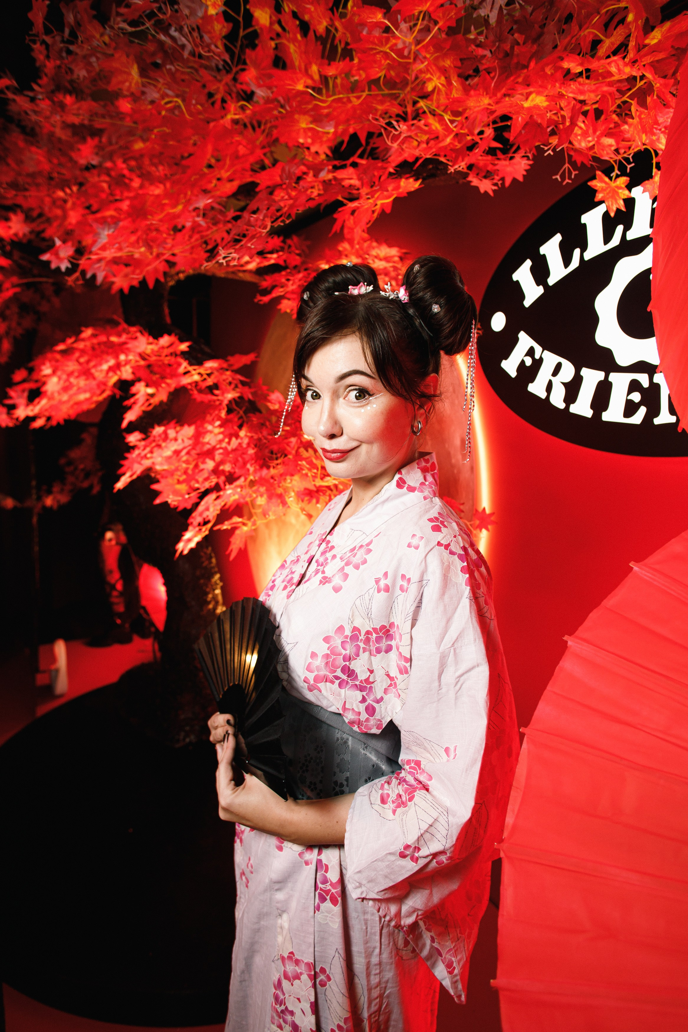 ILLEGAL FRIENDS | ASIA. СВОИ. ФОТООТЧЕТЫ-СОБЫТИЯ-МЕСТА