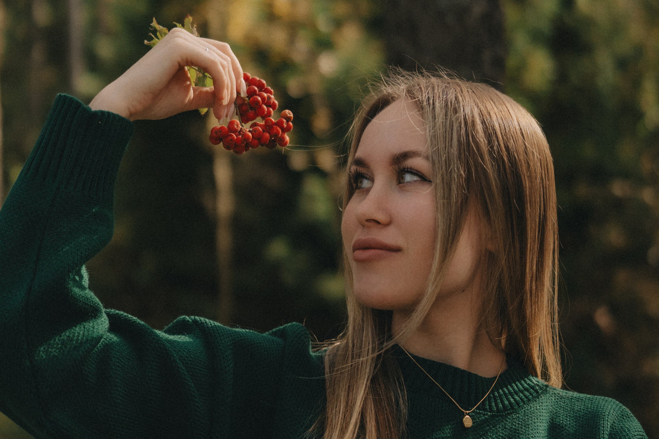 Алена | фотосессия в бору у Волги. Портретный фотограф Москва