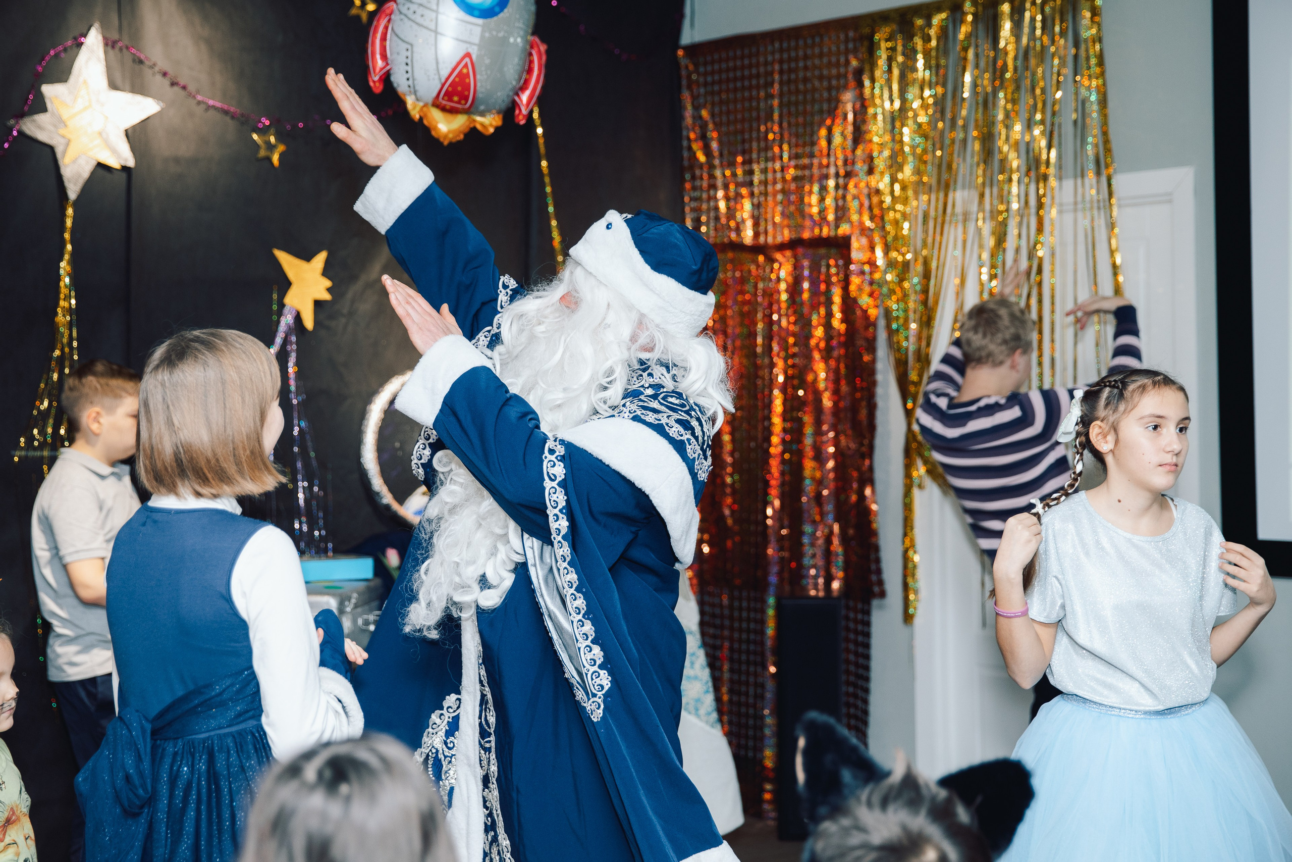 23.12 Особенная елка для фонда «Мы тоже тут». Фотограф в Санкт-Петербурге Алена Сертакова