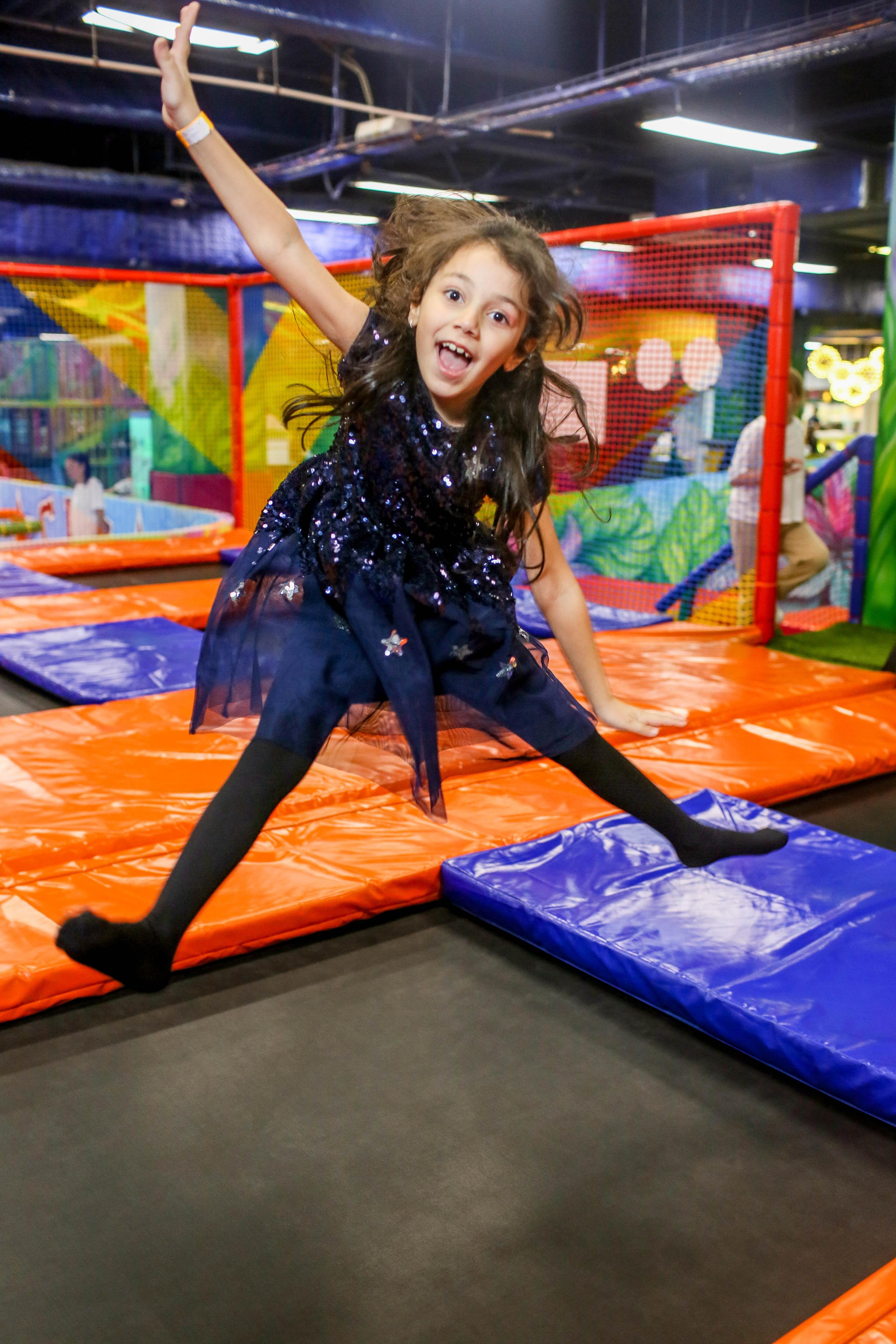 детская фотосессия в Санкт-Петербурге, фотограф Joky joya, детский и семейный фотограф и видеограф СПб. Фотограф на детский праздник в День Рождения в развлекательном центре Питера