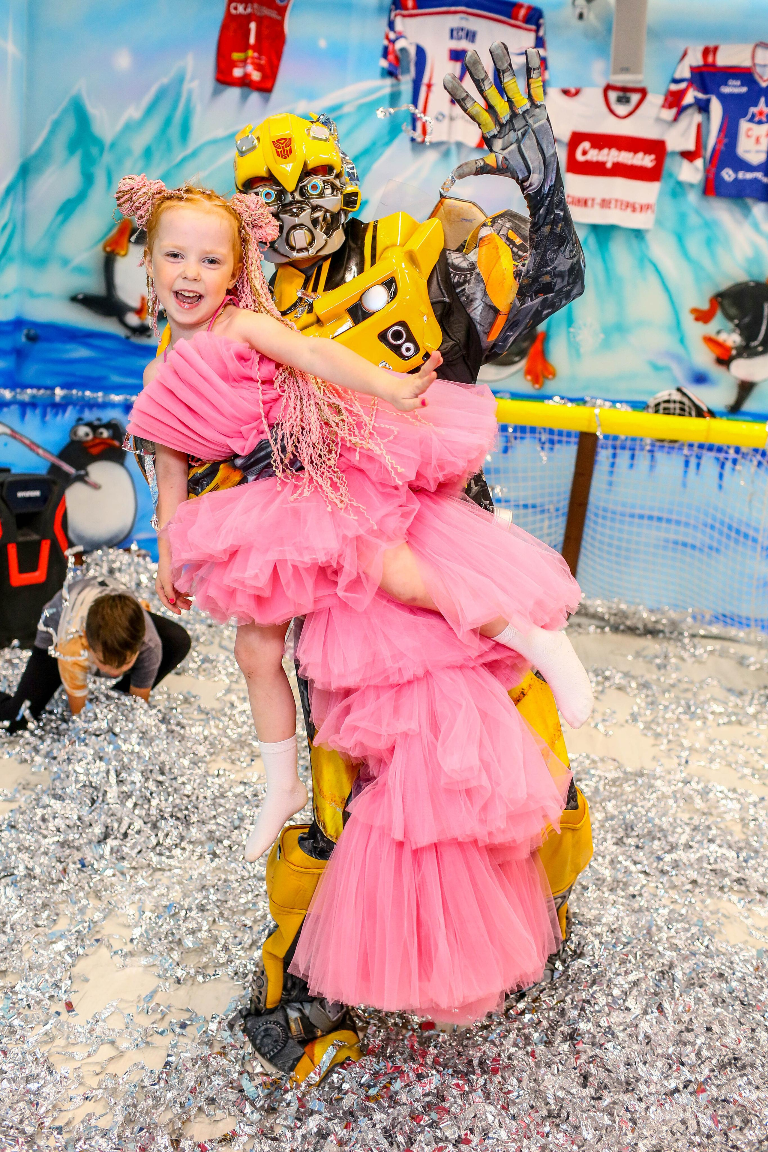 детская фотосессия в Санкт-Петербурге, фотограф Joky joya, детский и семейный фотограф и видеограф СПб. Фотограф на детский праздник в День Рождения в развлекательном центре Питера