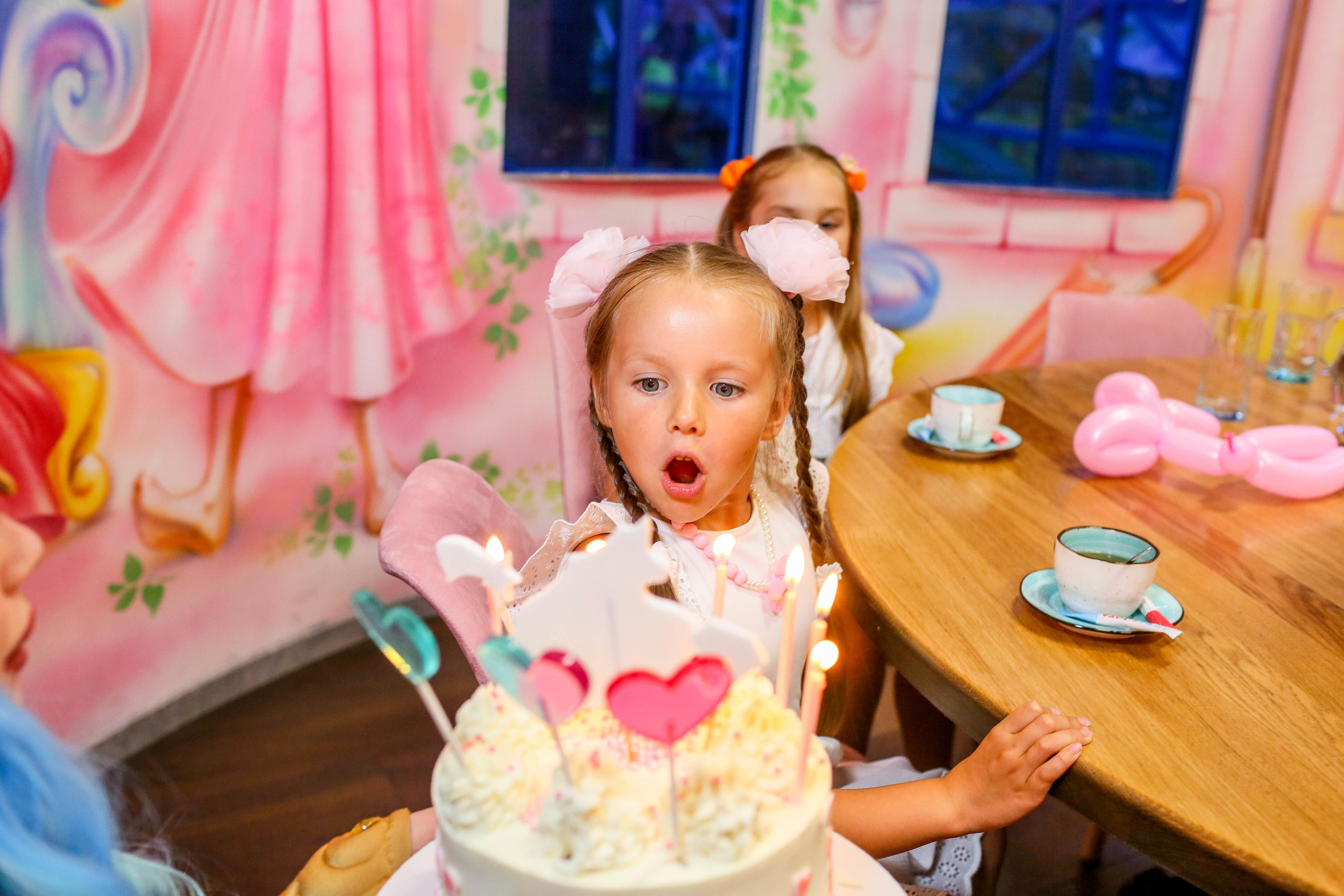 детская фотосессия в Санкт-Петербурге, фотограф Joky joya, детский и семейный фотограф и видеограф СПб. Фотограф на детский праздник в День Рождения в развлекательном центре Питера