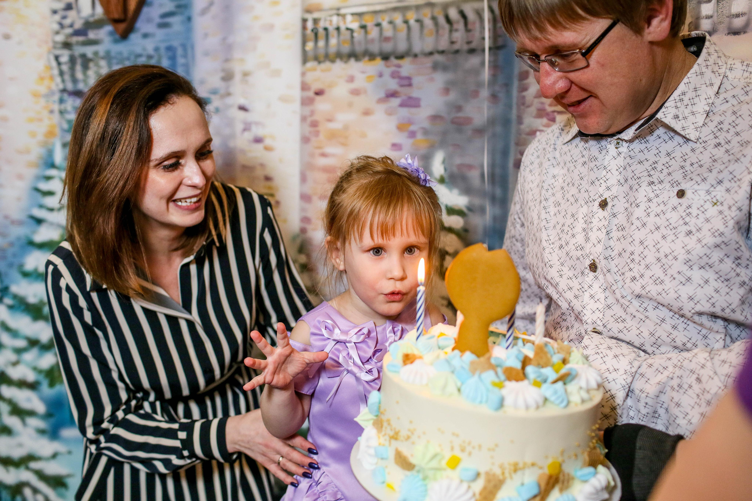 детская фотосессия в Санкт-Петербурге, фотограф Joky joya, детский и семейный фотограф и видеограф СПб. Фотограф на детский праздник в День Рождения в развлекательном центре Питера
