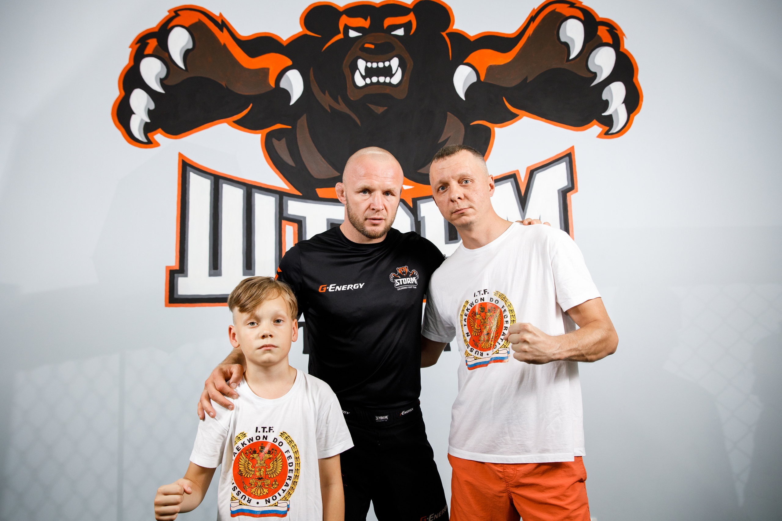 Шторм. Открытие филиала школы единоборств А. Шлеменко в Тюмени. Фотограф Антон Никандров