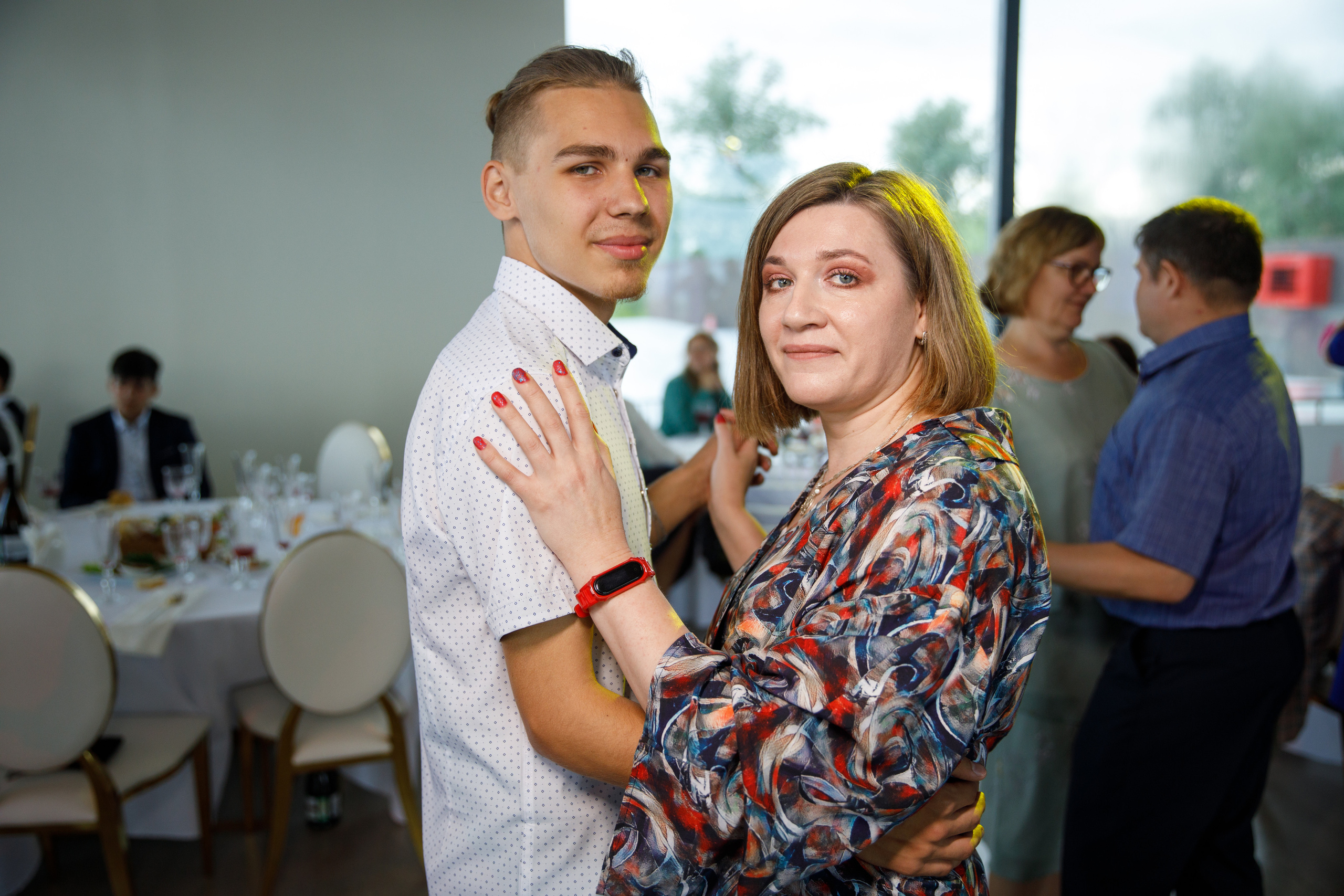 Выпускной в Островском. Фотограф Антон Никандров