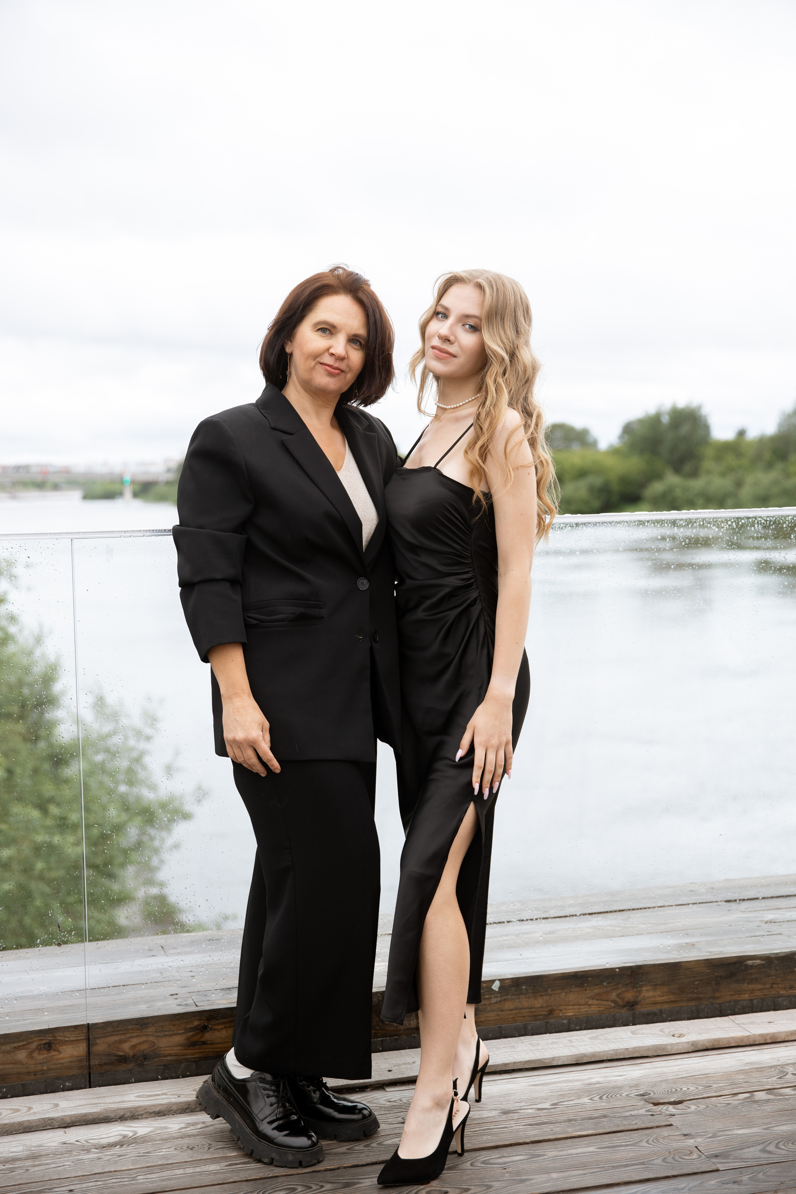 Выпускной. Своя набережная. Фотограф Антон Никандров