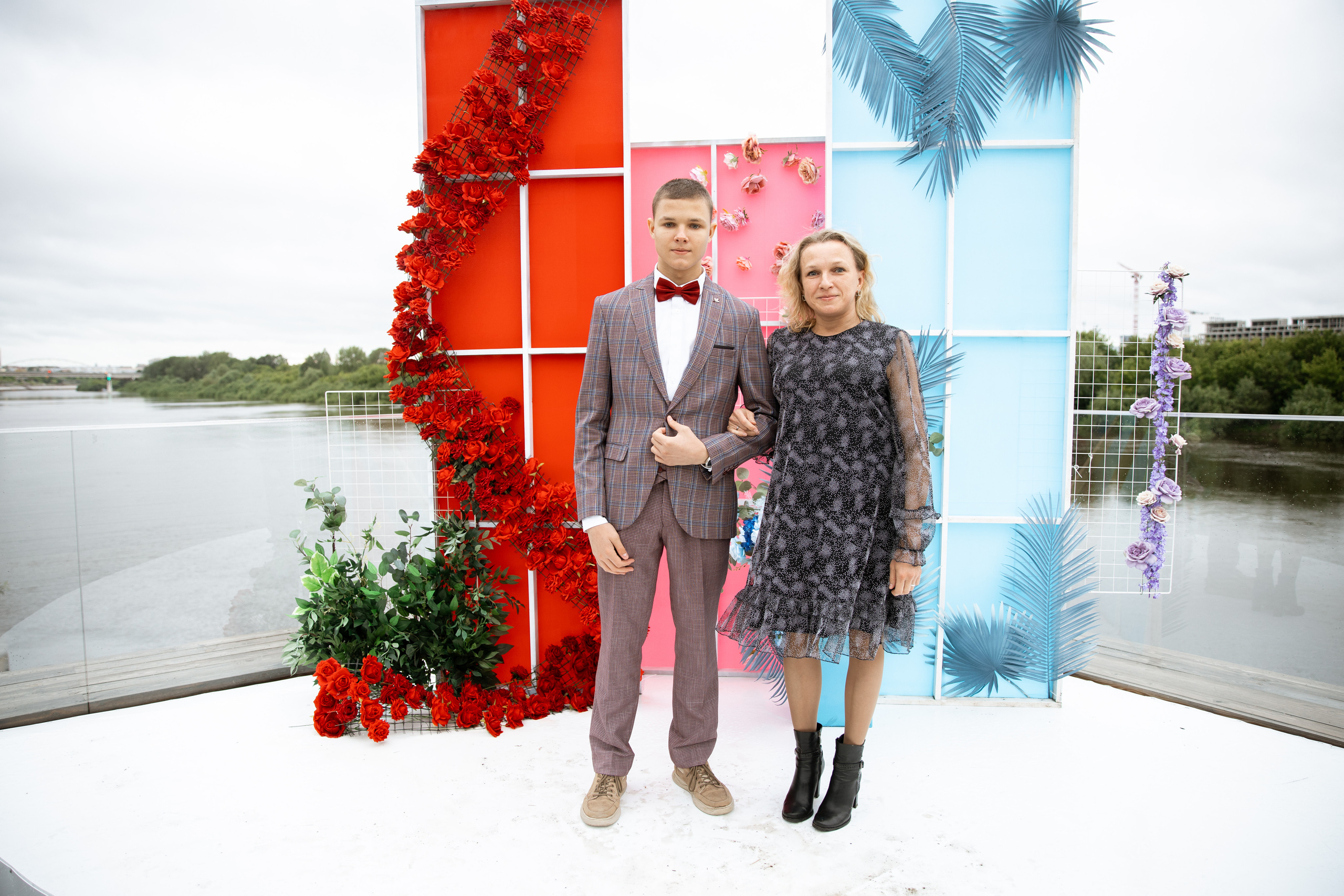 Выпускной. Своя набережная. Фотограф Антон Никандров