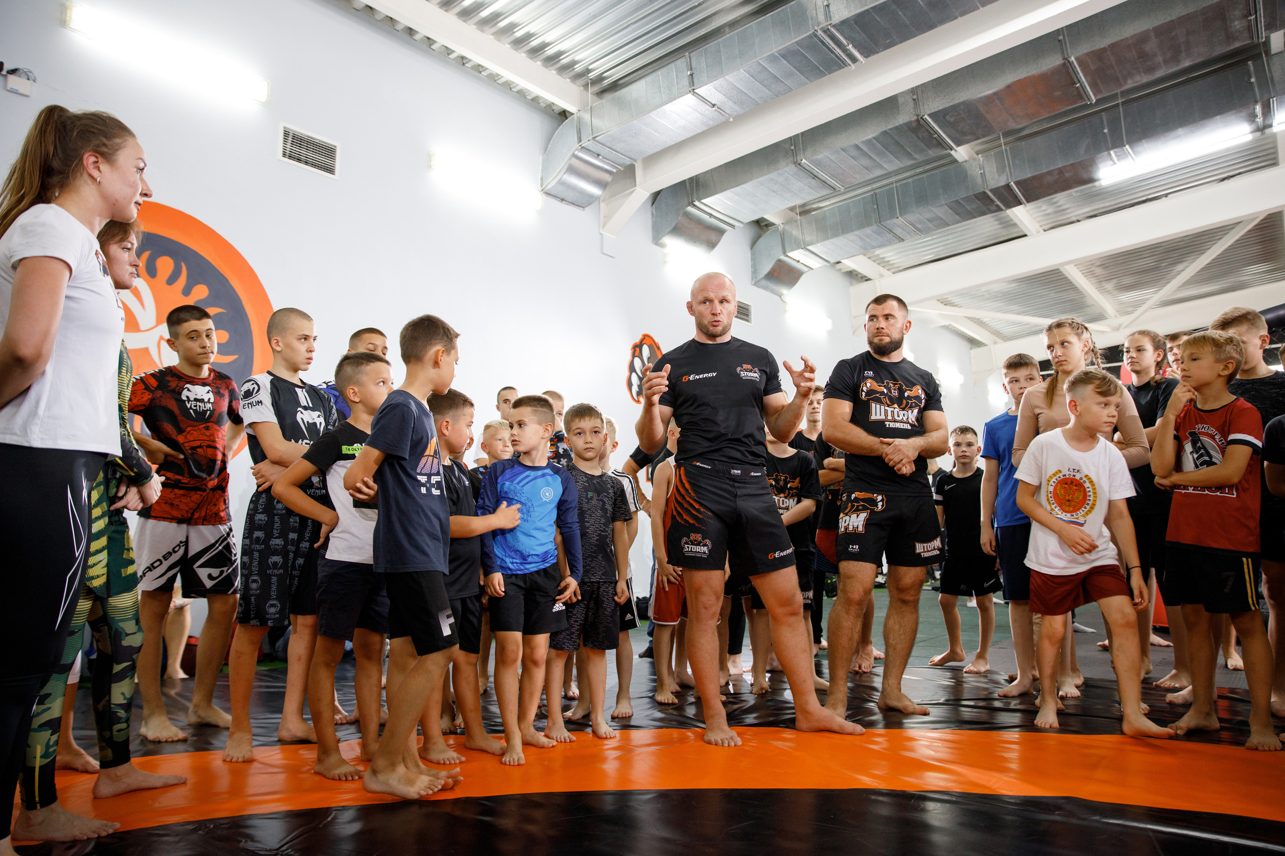 Шторм. Открытие филиала школы единоборств А. Шлеменко в Тюмени. Фотограф Антон Никандров