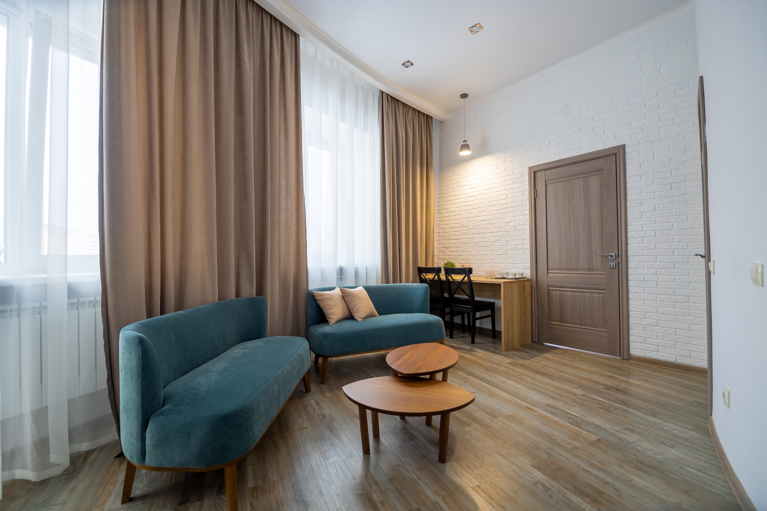 Гостиница «Атриа». Фотограф Антон Никандров