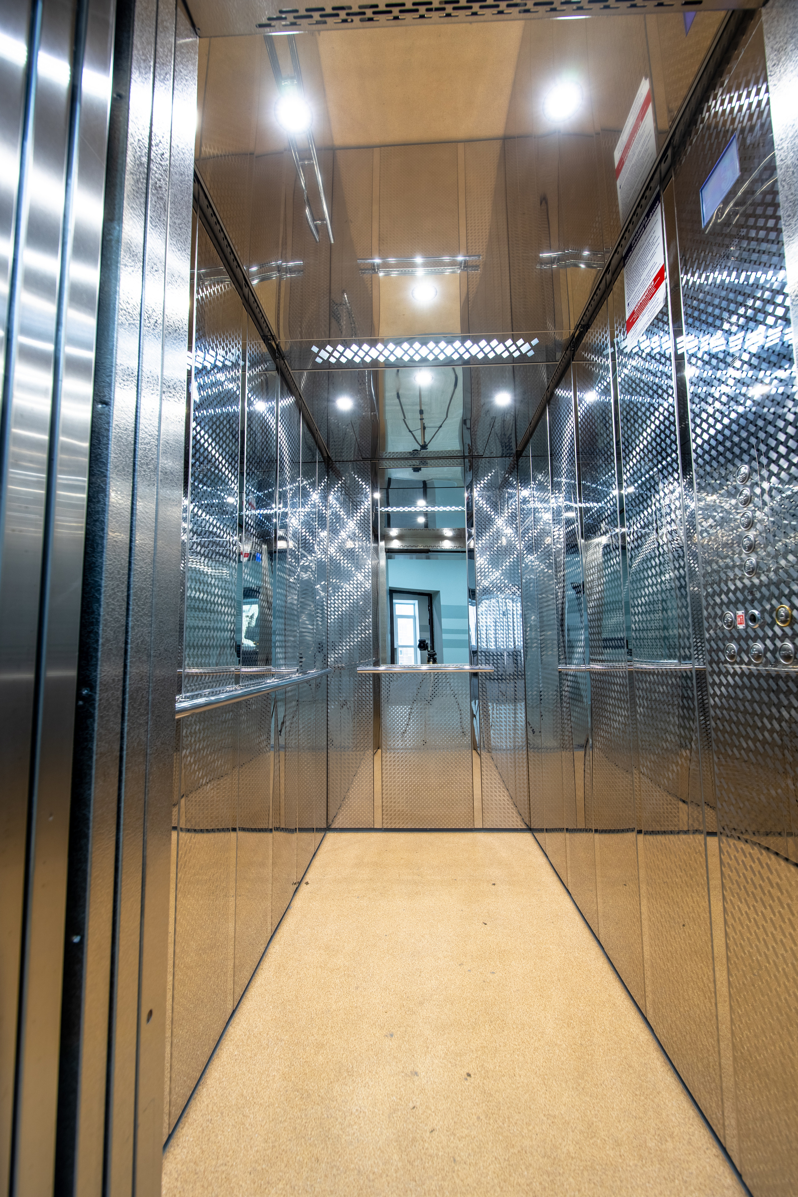 Гостиница «Атриа». Фотограф Антон Никандров