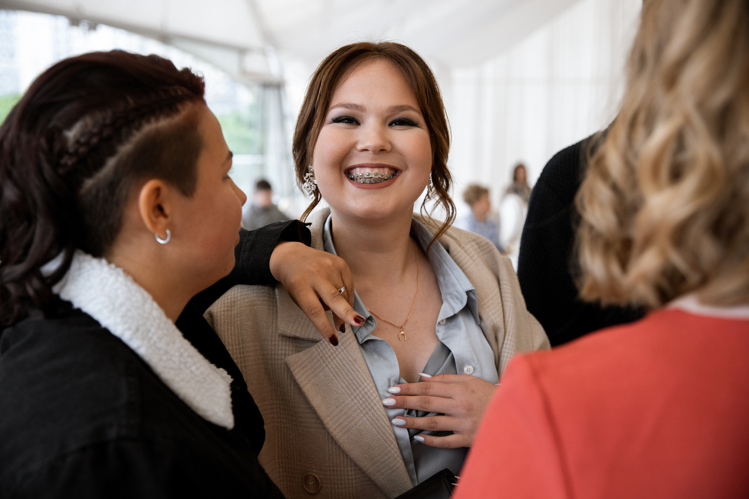 Выпускной. Своя набережная. Фотограф Антон Никандров