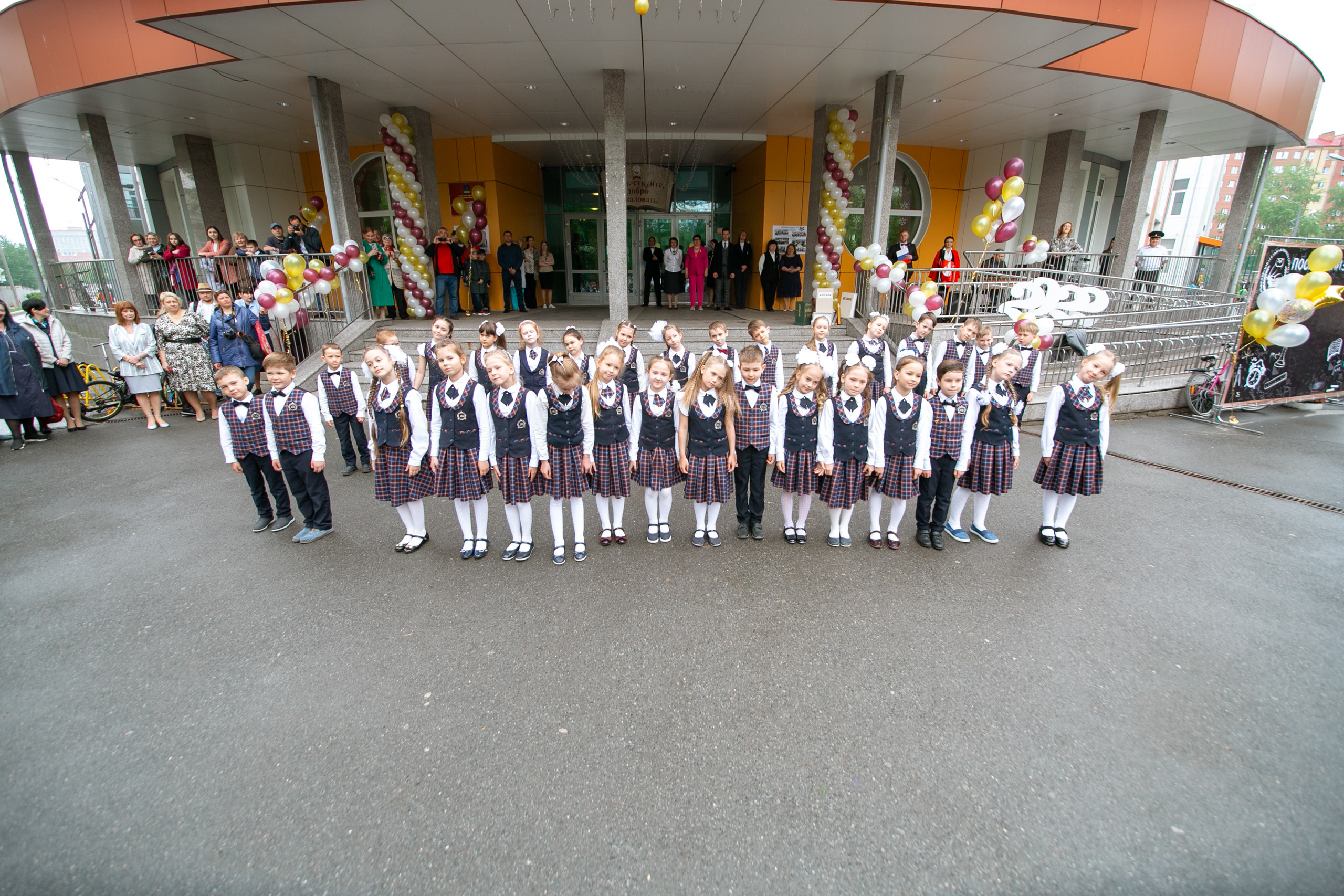 Последний звонок. Фотограф Антон Никандров