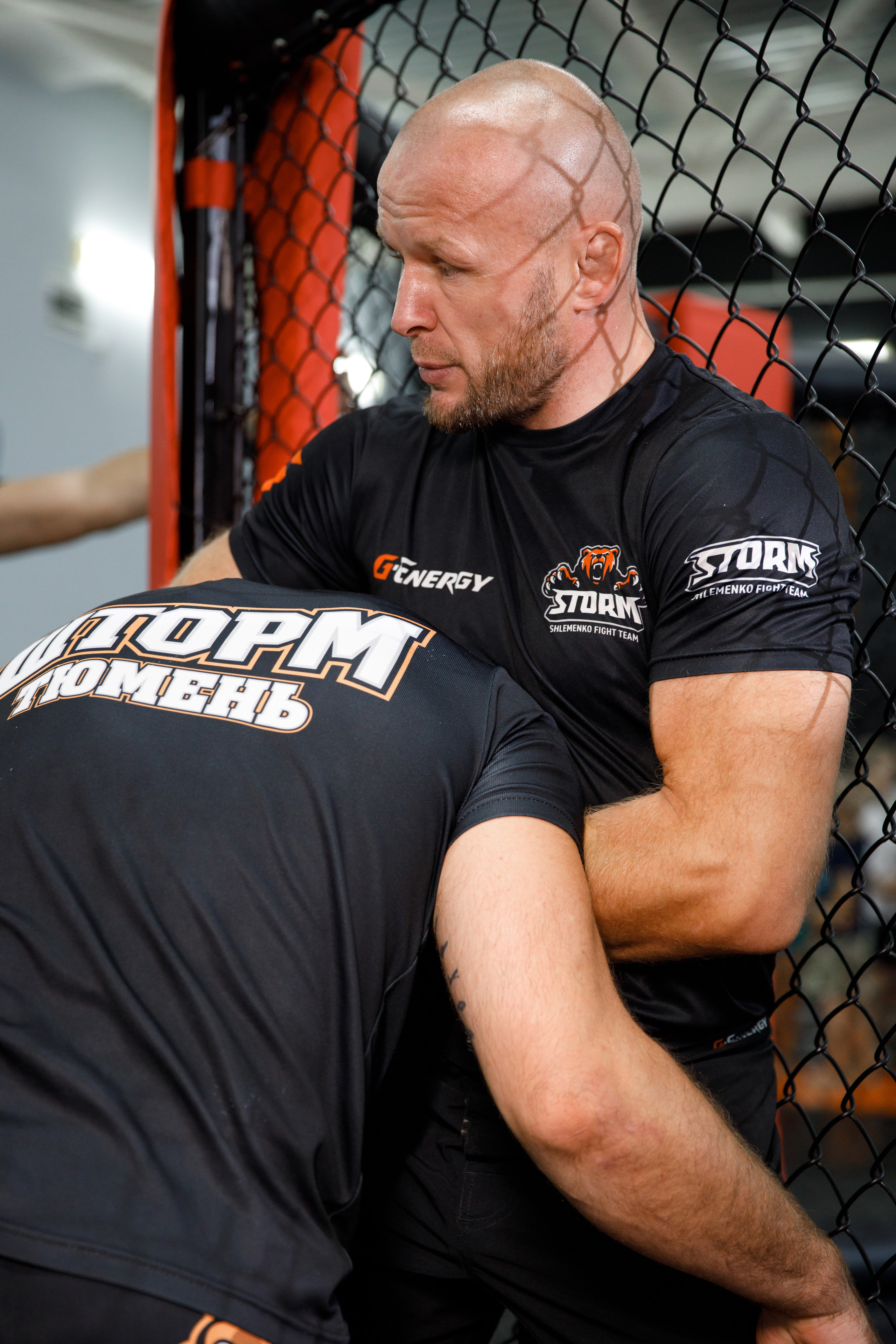 Шторм. Открытие филиала школы единоборств А. Шлеменко в Тюмени. Фотограф Антон Никандров