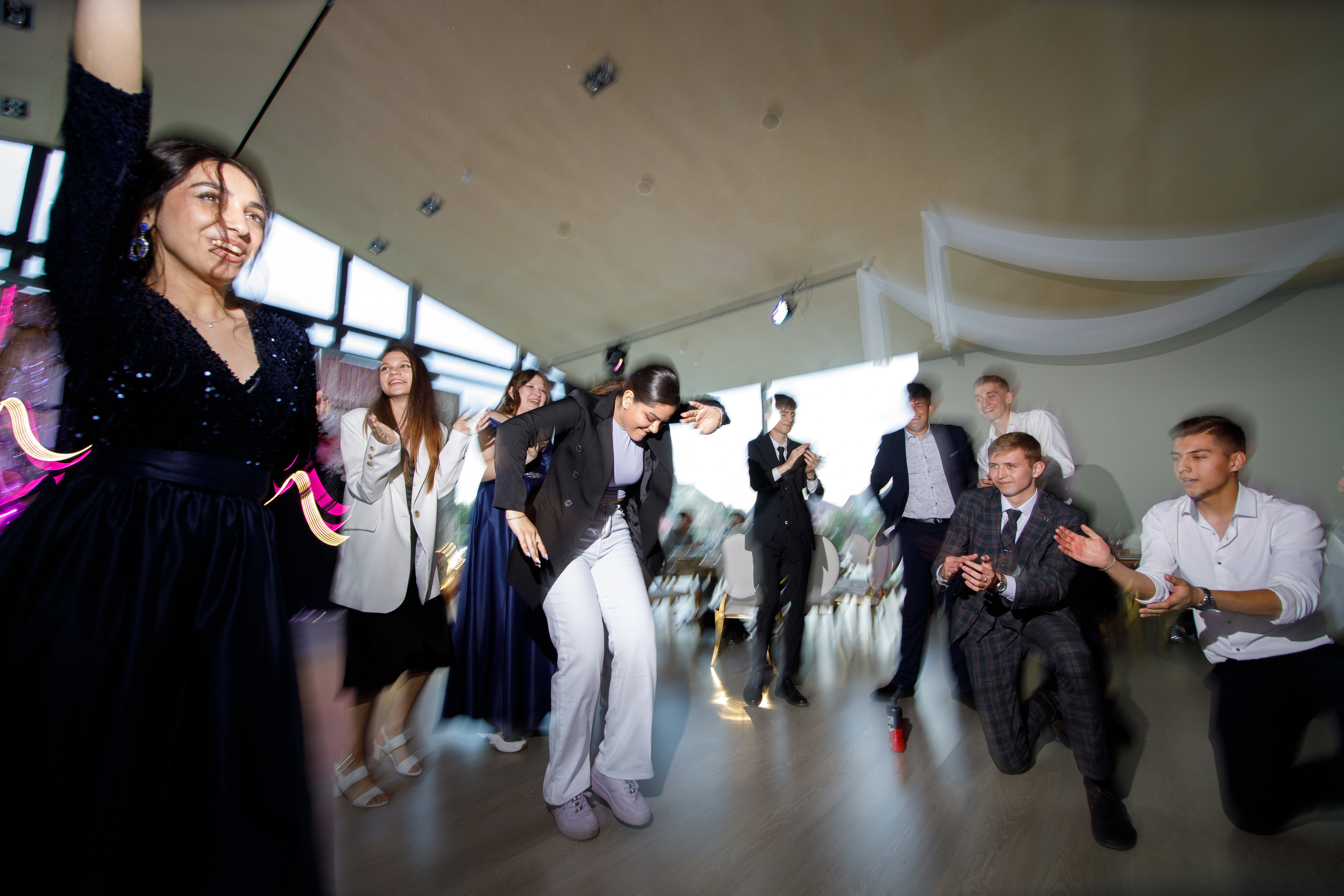 Выпускной в Островском. Фотограф Антон Никандров