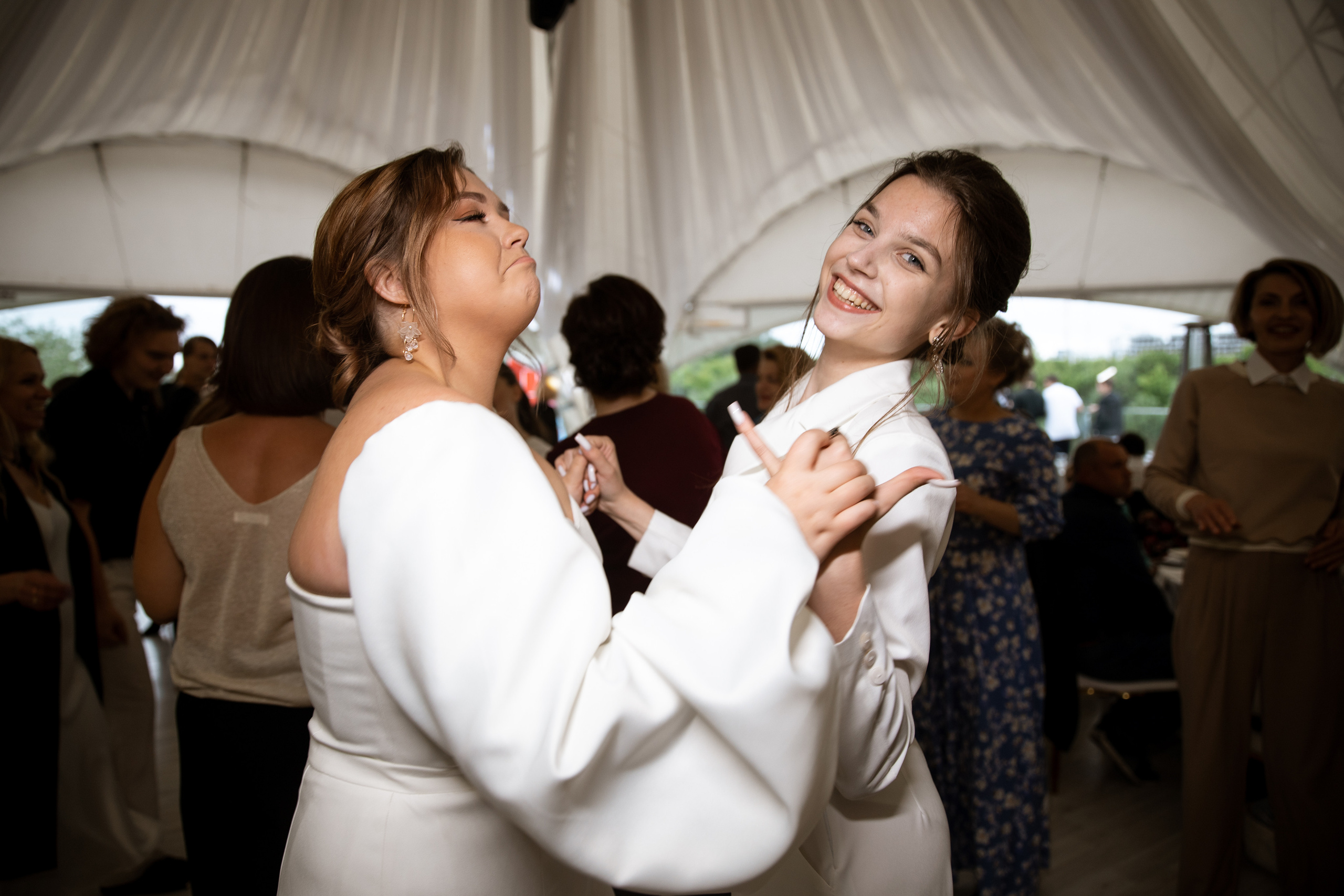 Выпускной. Своя набережная. Фотограф Антон Никандров