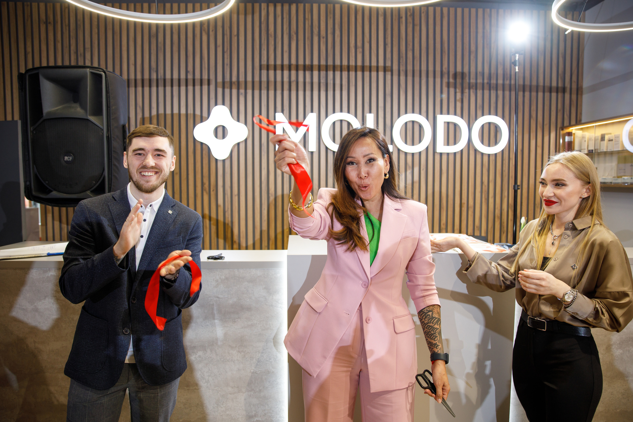 MOLODO. Открытие салона красоты. Фотограф Антон Никандров