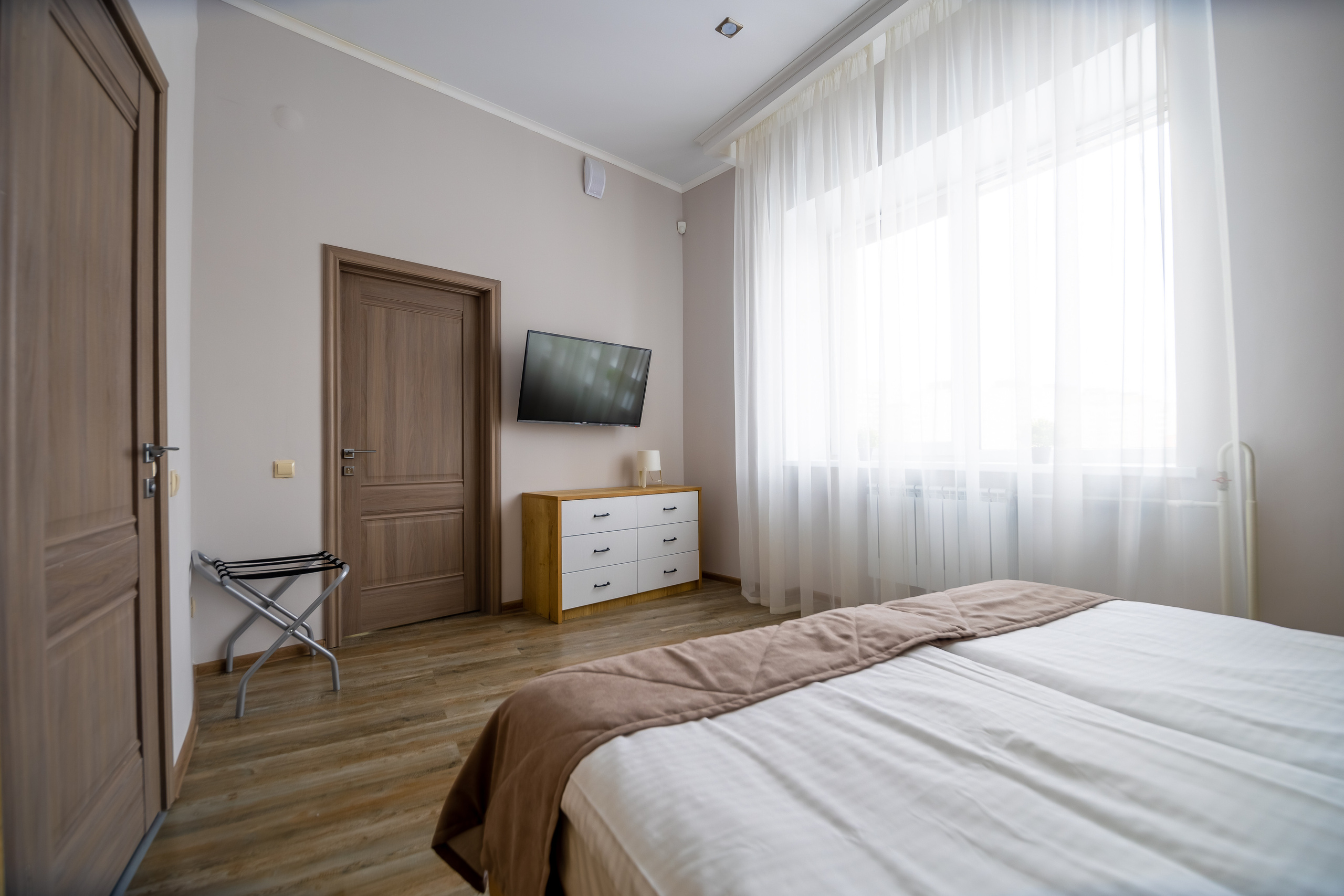 Гостиница «Атриа». Фотограф Антон Никандров