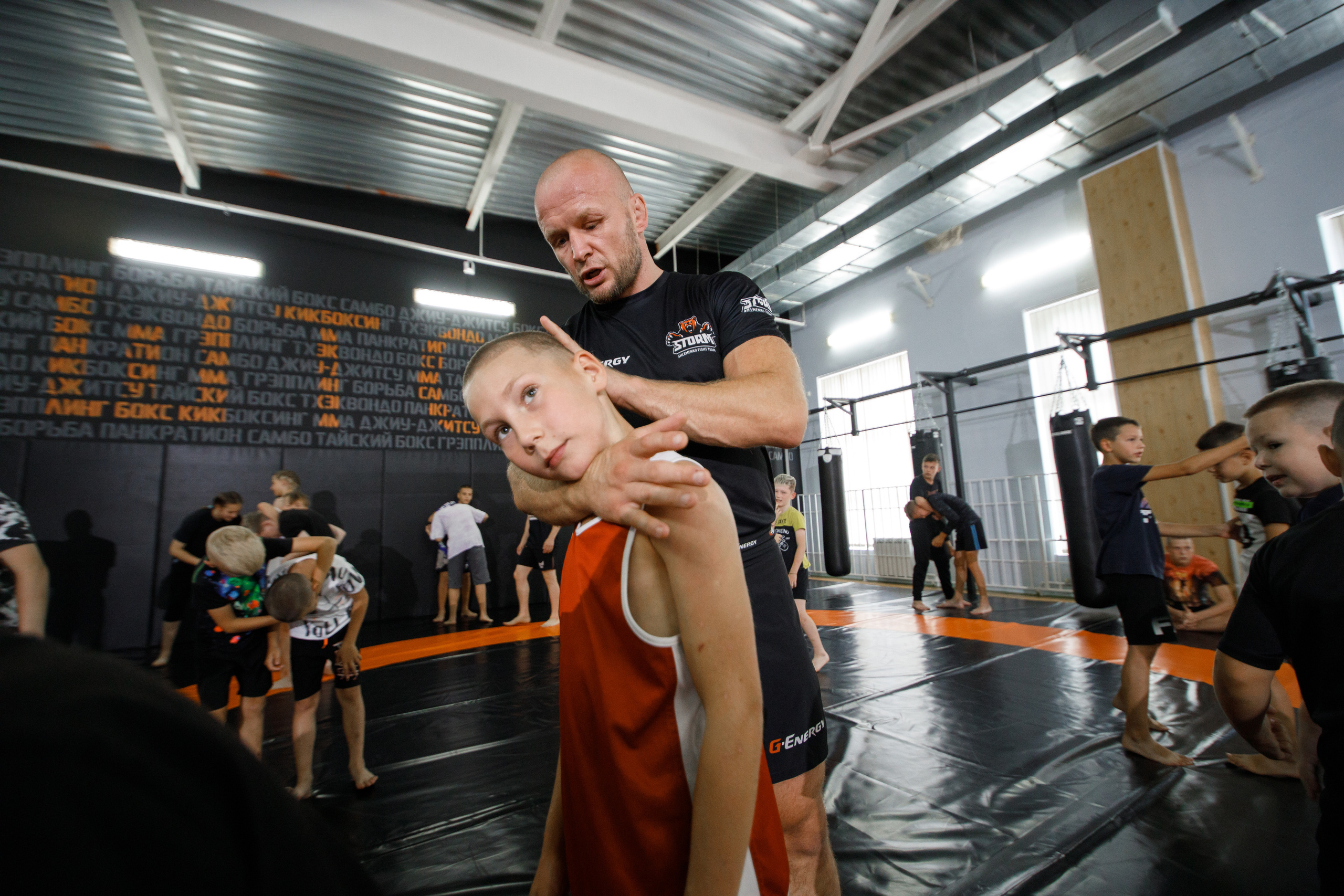 Шторм. Открытие филиала школы единоборств А. Шлеменко в Тюмени. Фотограф Антон Никандров