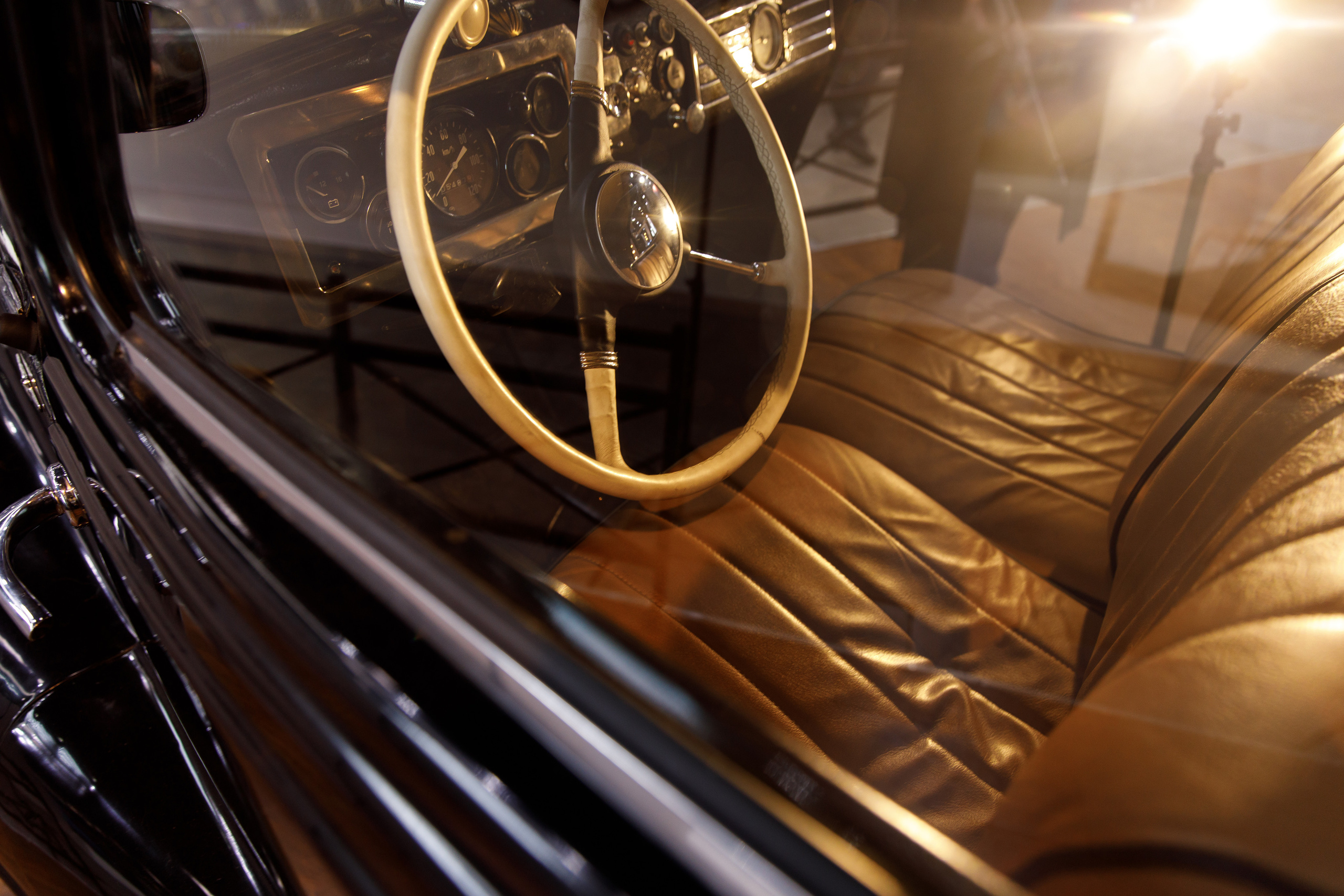 Выставка Экспо, Санкт-Петербург. Бренд Tommy Gun. Фотограф Антон Никандров