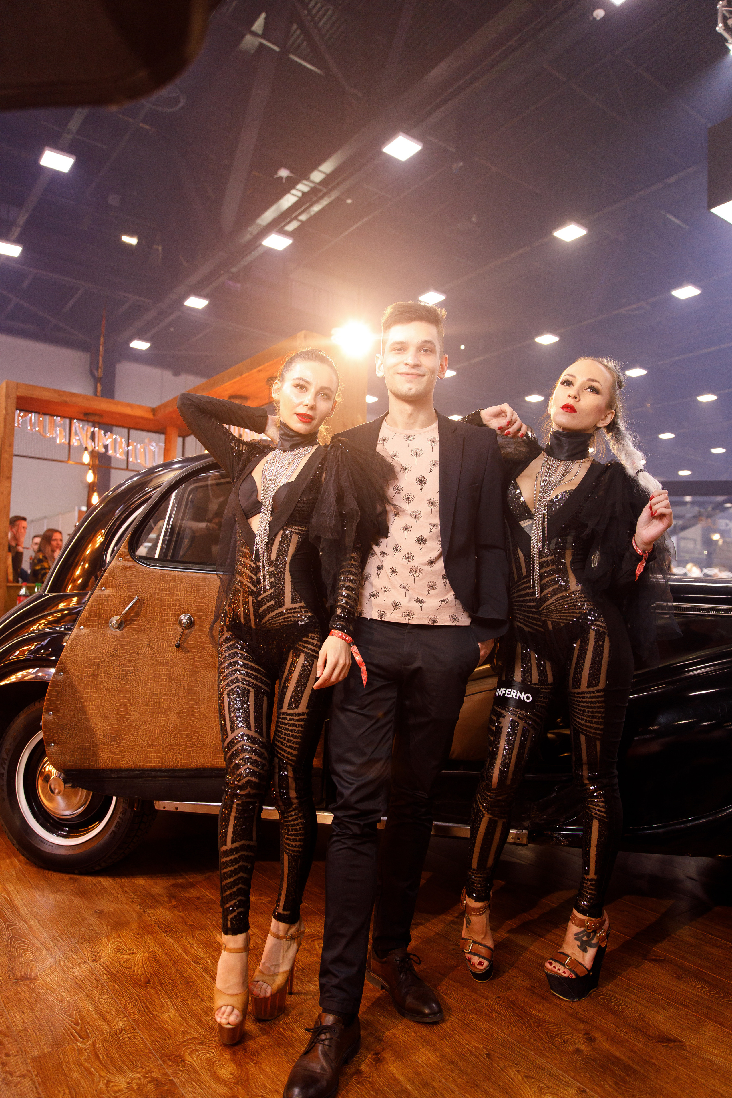 Выставка Экспо, Санкт-Петербург. Бренд Tommy Gun. Фотограф Антон Никандров