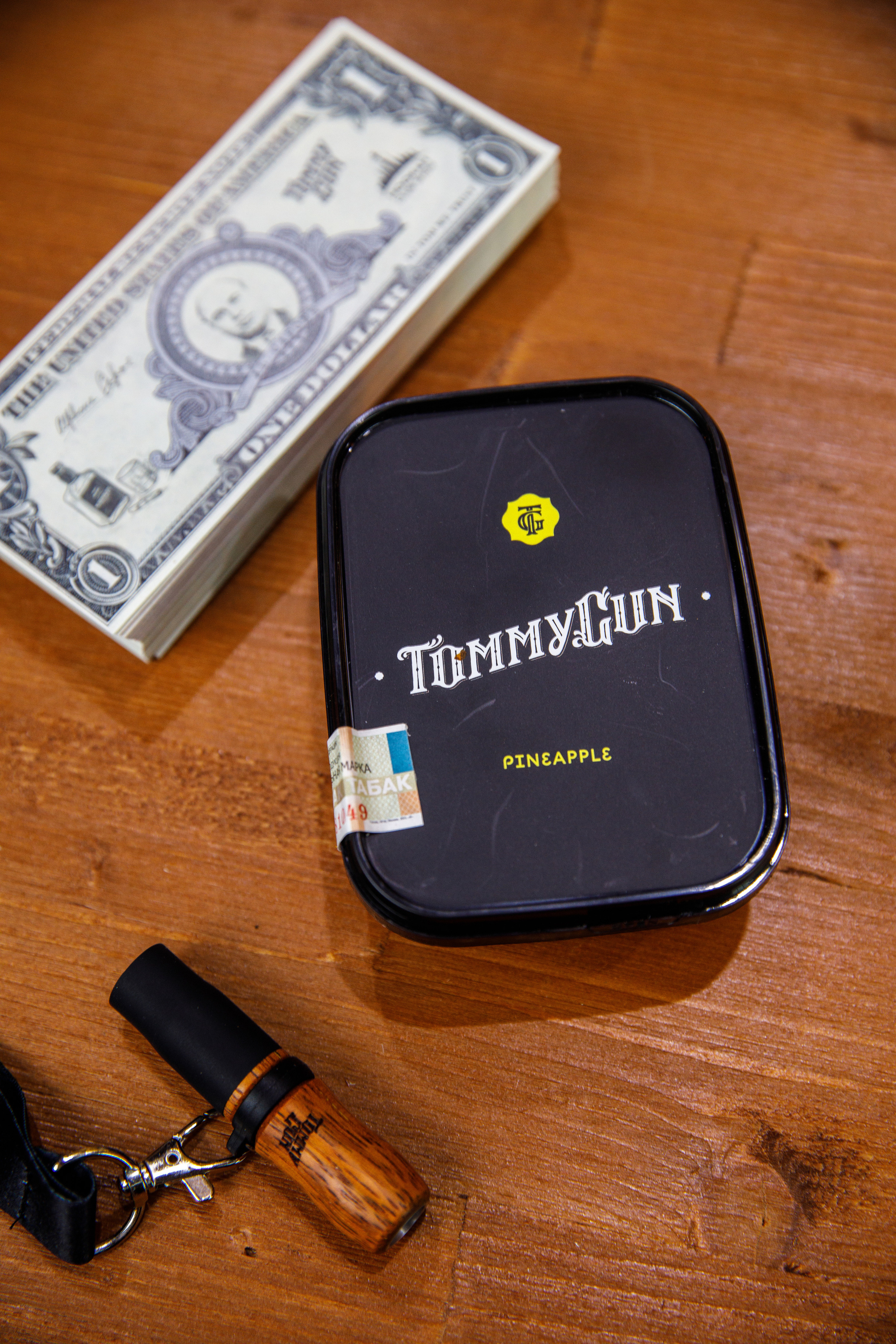 «Tommy Gun». Бренд табака. Фотограф Антон Никандров