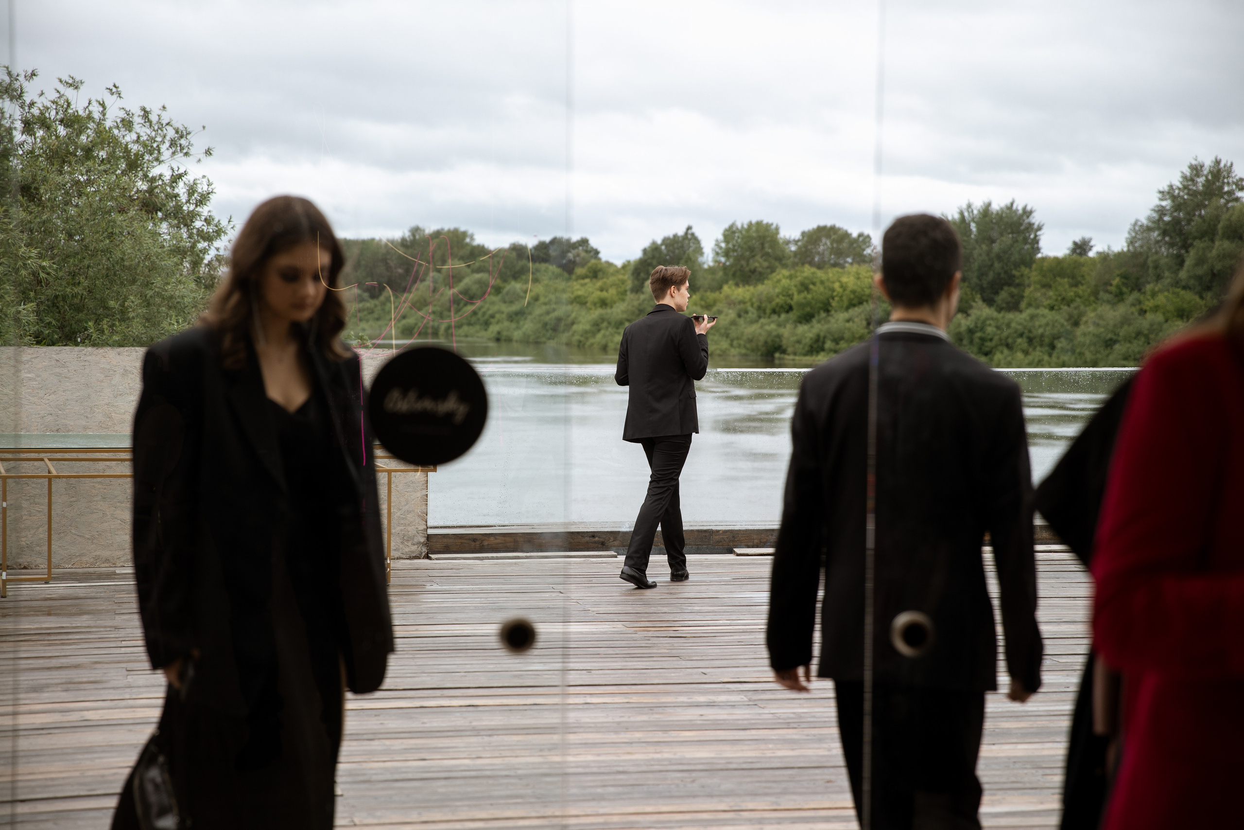 Выпускной. Своя набережная. Фотограф Антон Никандров