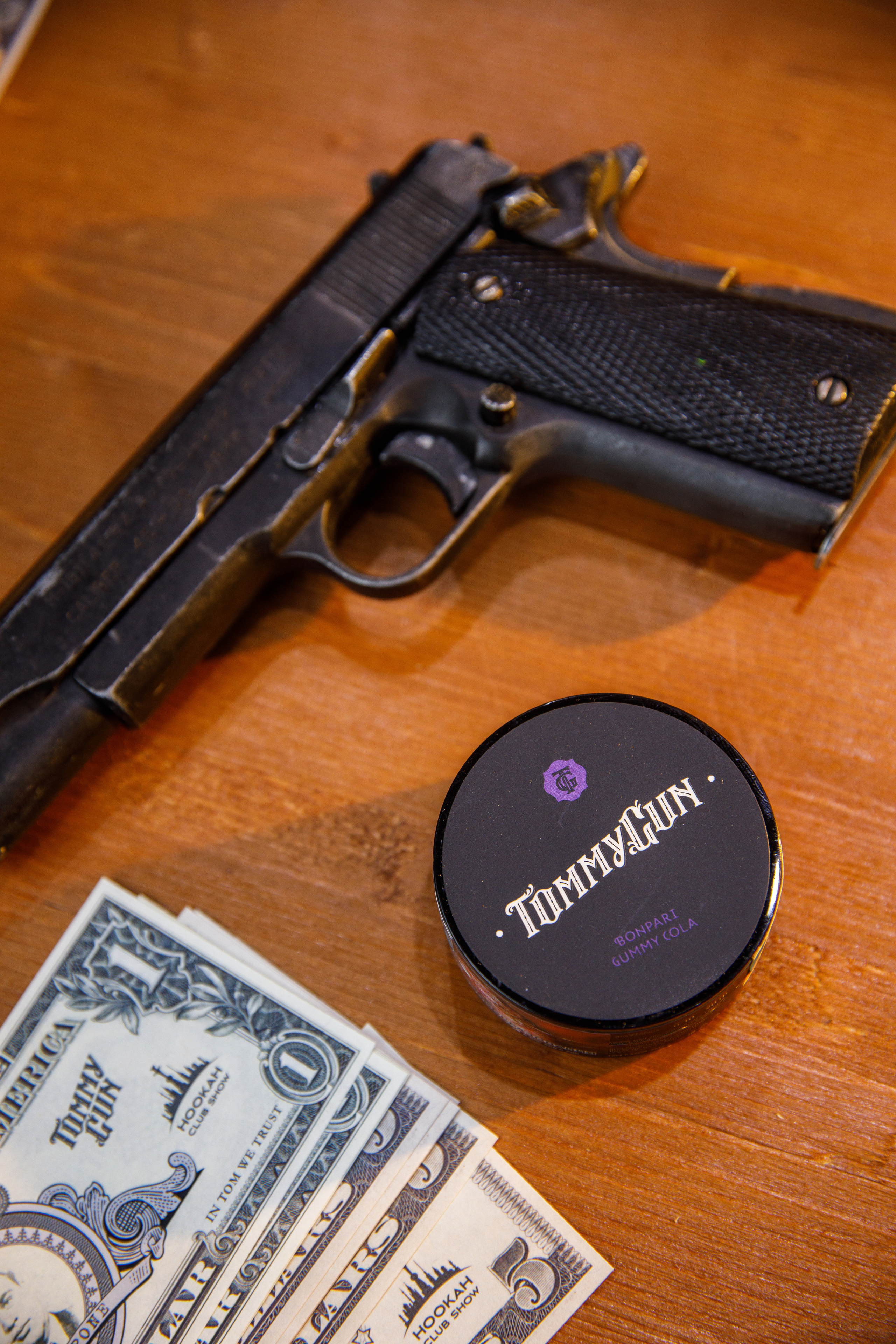 «Tommy Gun». Бренд табака. Фотограф Антон Никандров