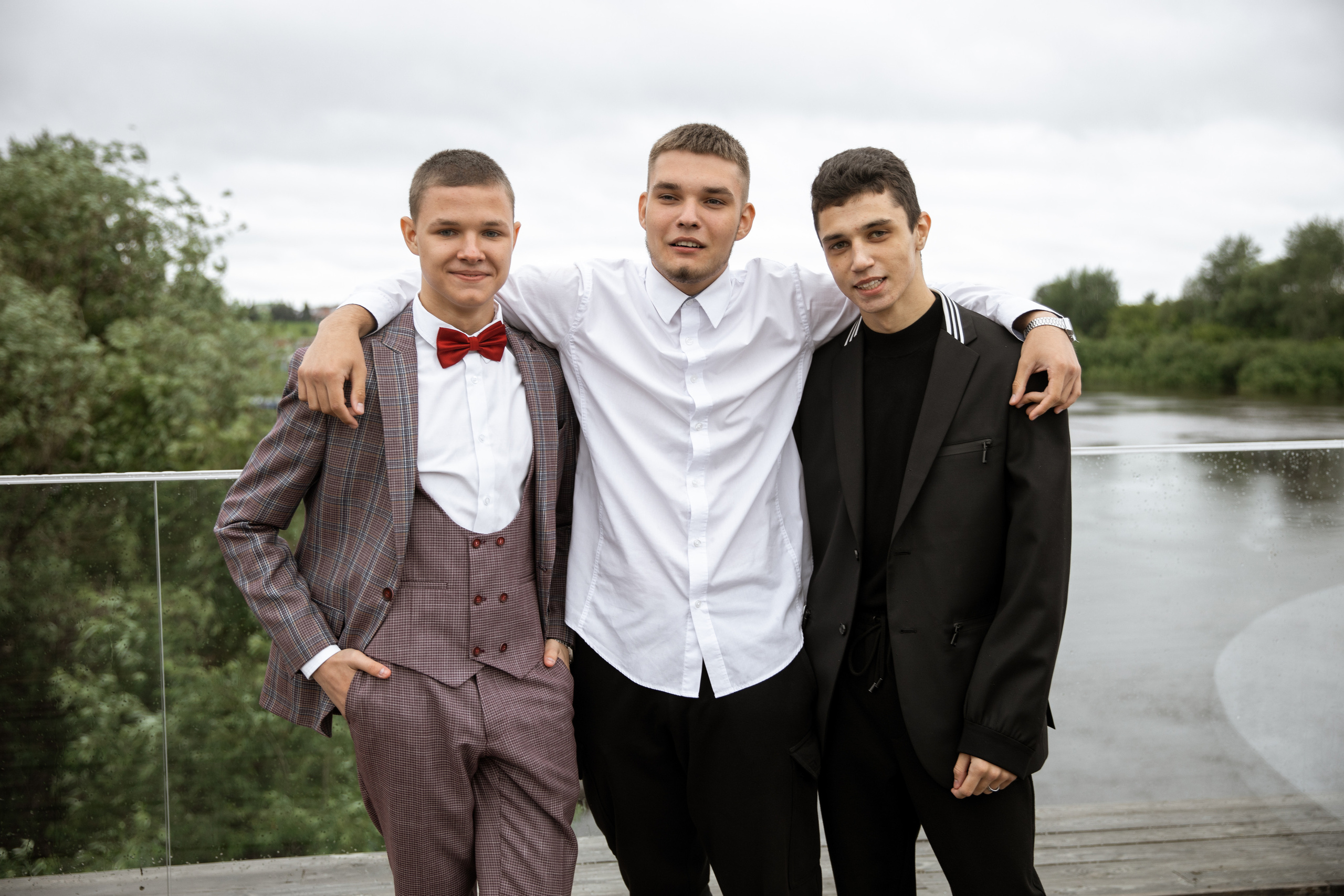 Выпускной. Своя набережная. Фотограф Антон Никандров