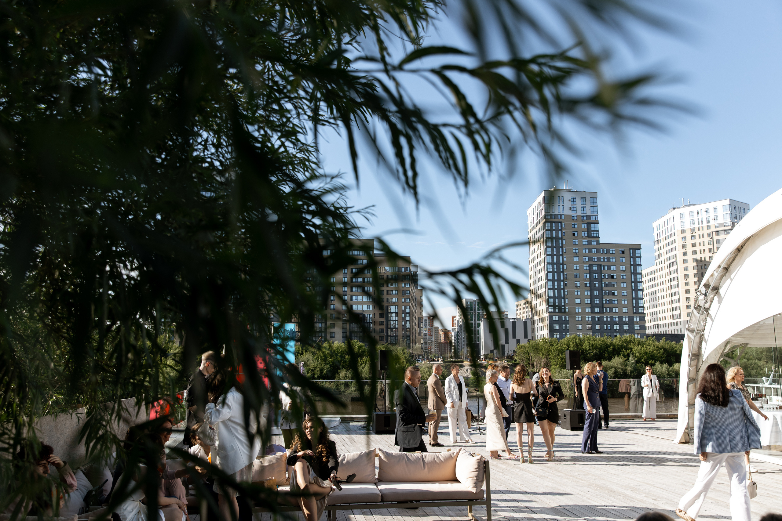 Выпускной ТГУ. Своя Набережная. Фотограф Антон Никандров