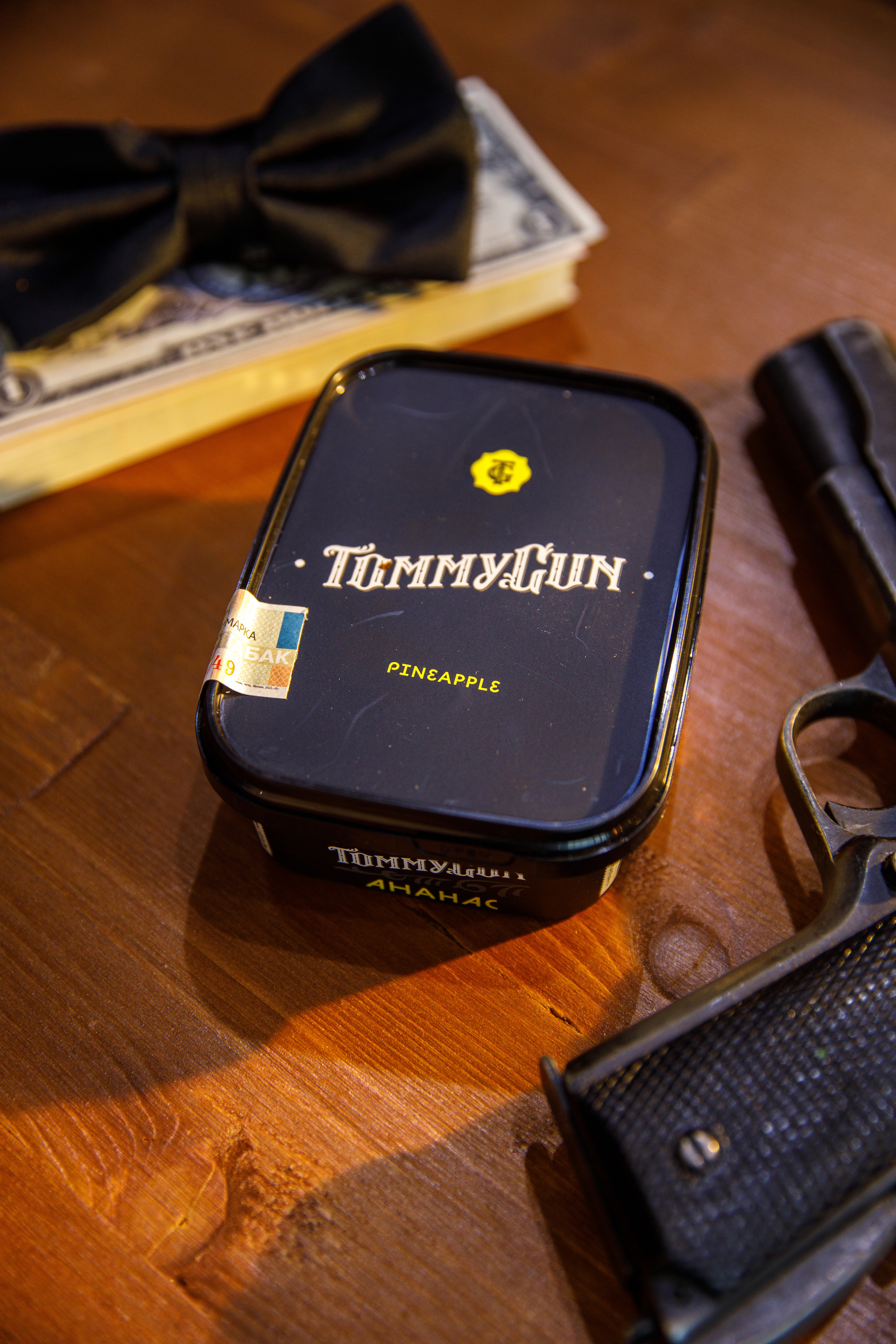 «Tommy Gun». Бренд табака. Фотограф Антон Никандров