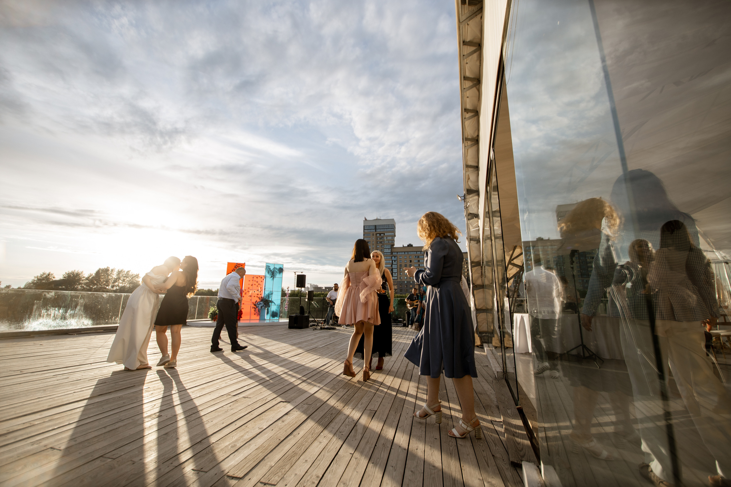 Выпускной ТГУ. Своя Набережная. Фотограф Антон Никандров