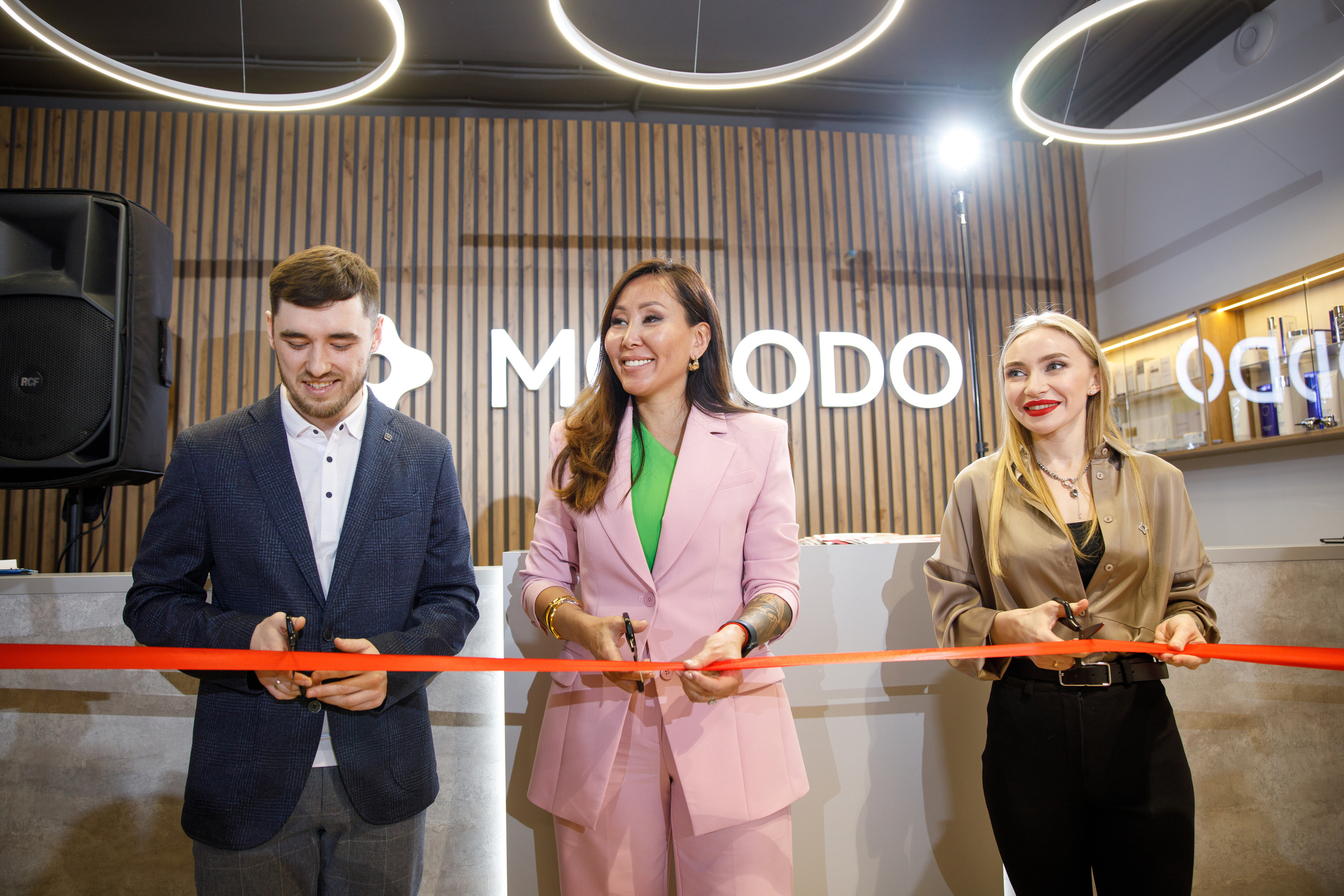 MOLODO. Открытие салона красоты. Фотограф Антон Никандров