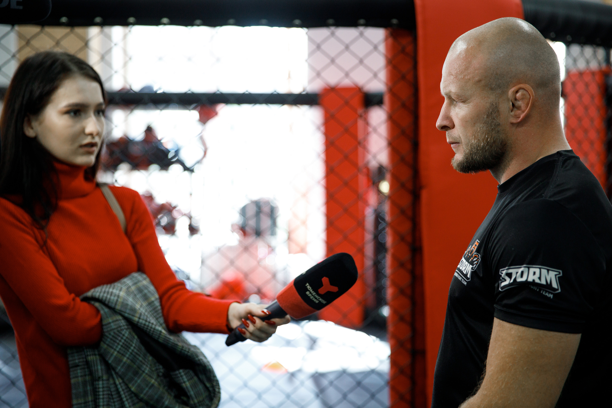 Шторм. Открытие филиала школы единоборств А. Шлеменко в Тюмени. Фотограф Антон Никандров