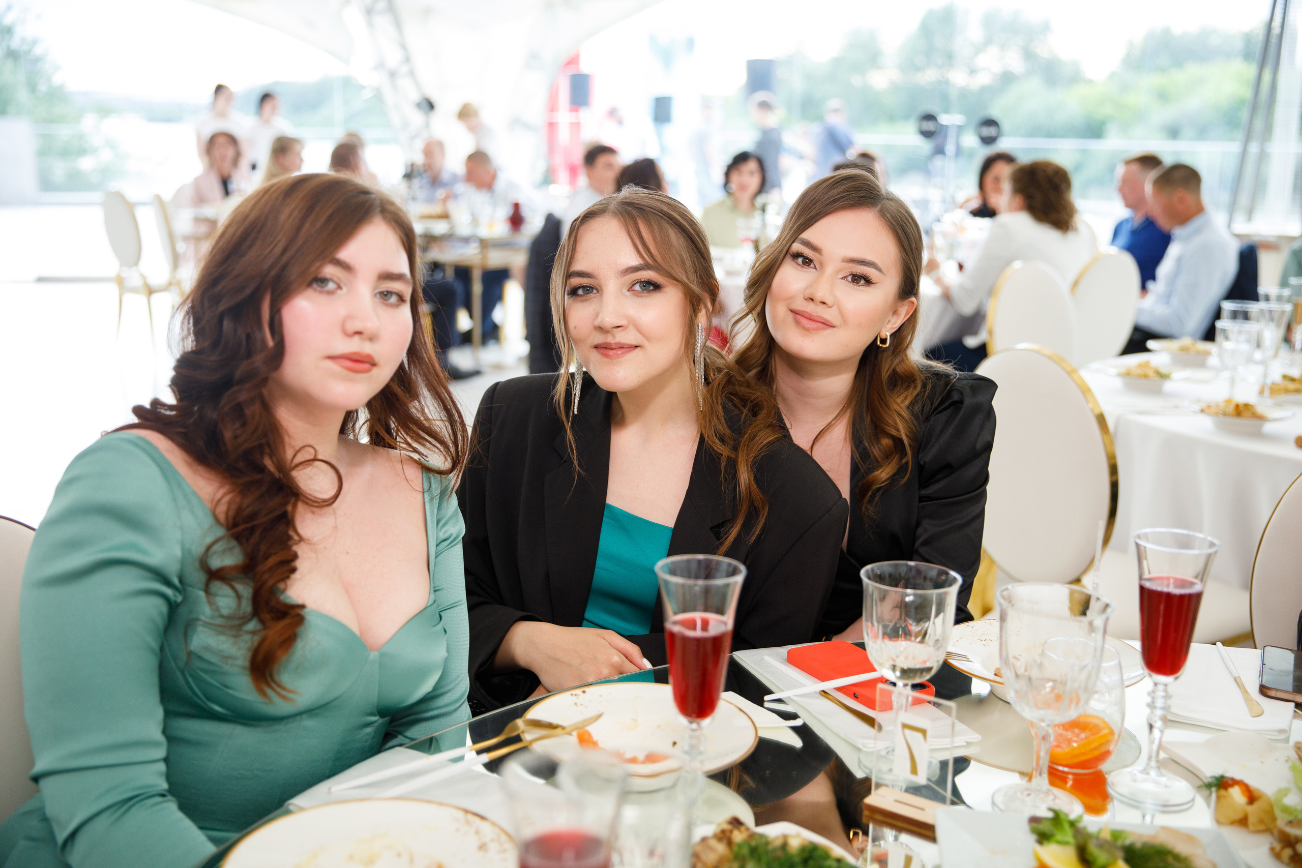 Выпускной ТГУ. Своя Набережная. Фотограф Антон Никандров