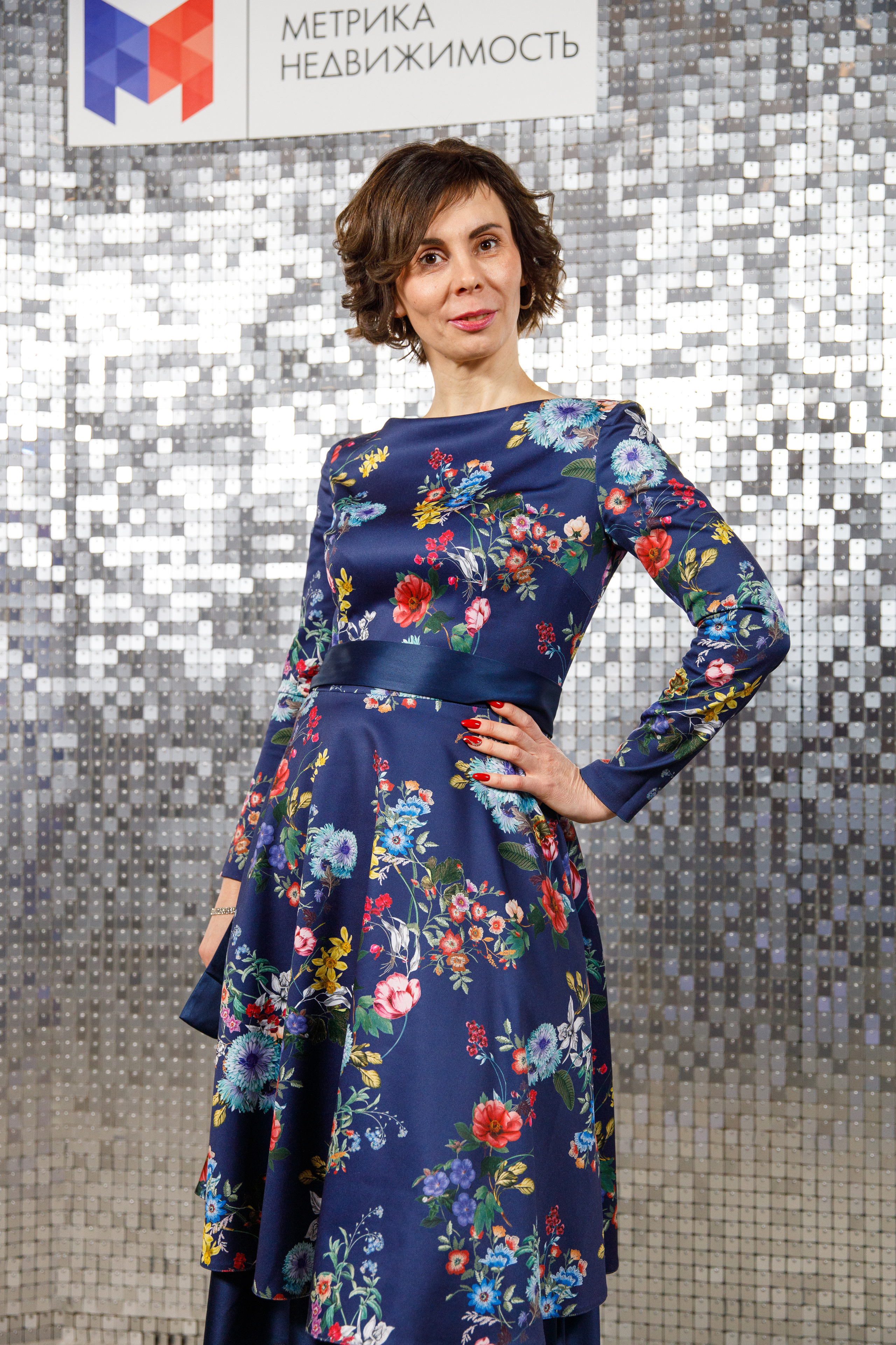 Метрика Недвижимость. Фотограф Антон Никандров