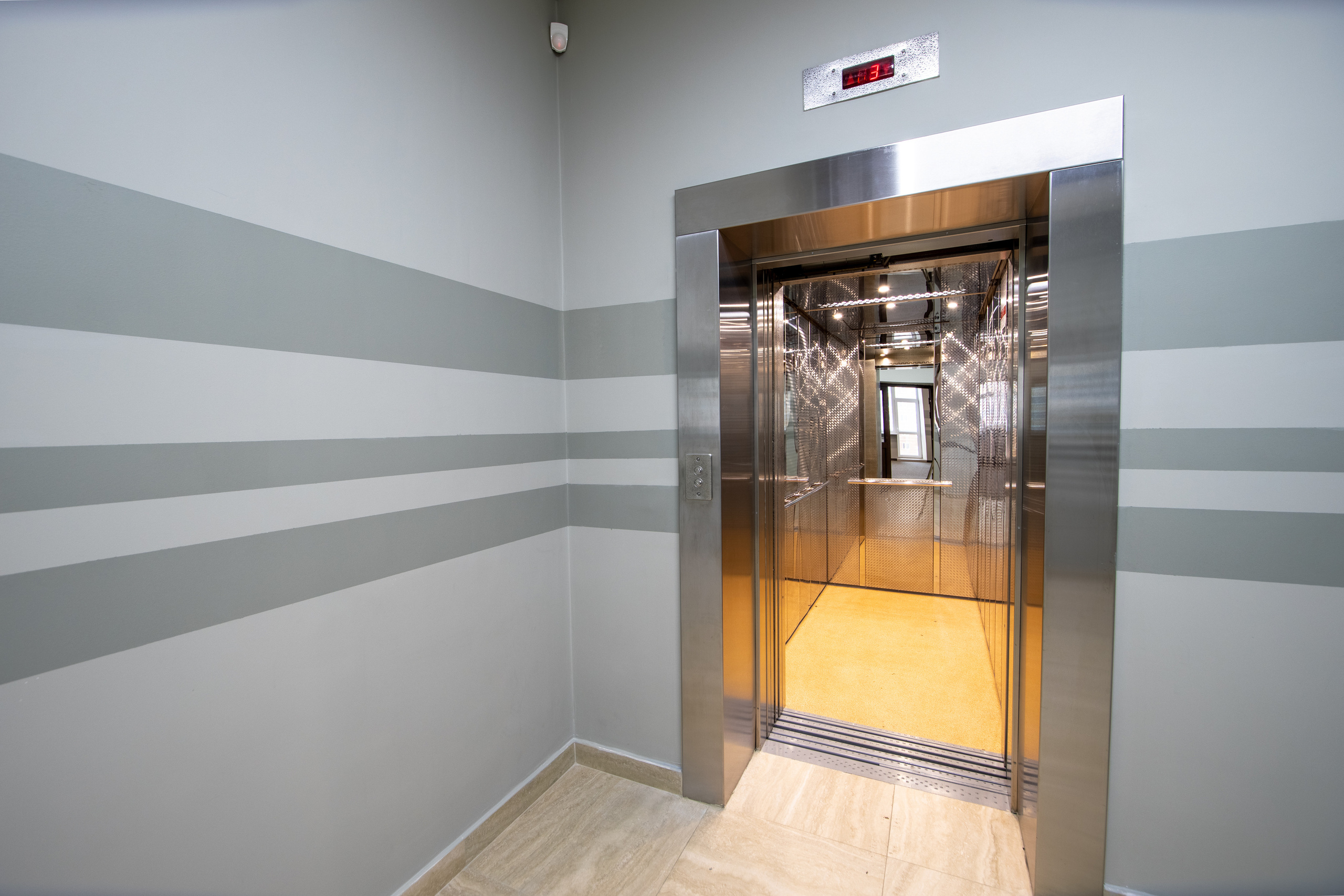 Гостиница «Атриа». Фотограф Антон Никандров