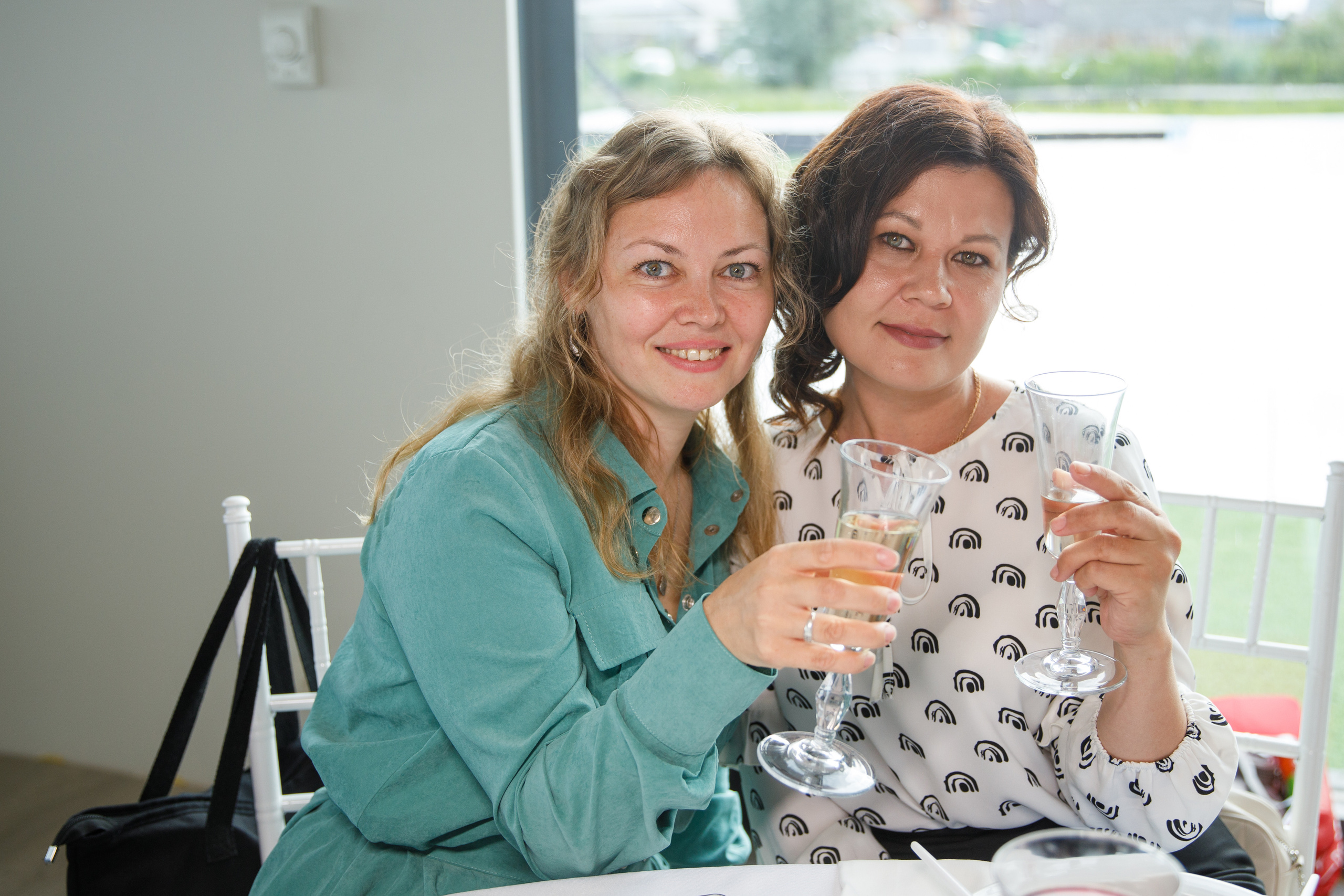 Выпускной в Островском. Фотограф Антон Никандров