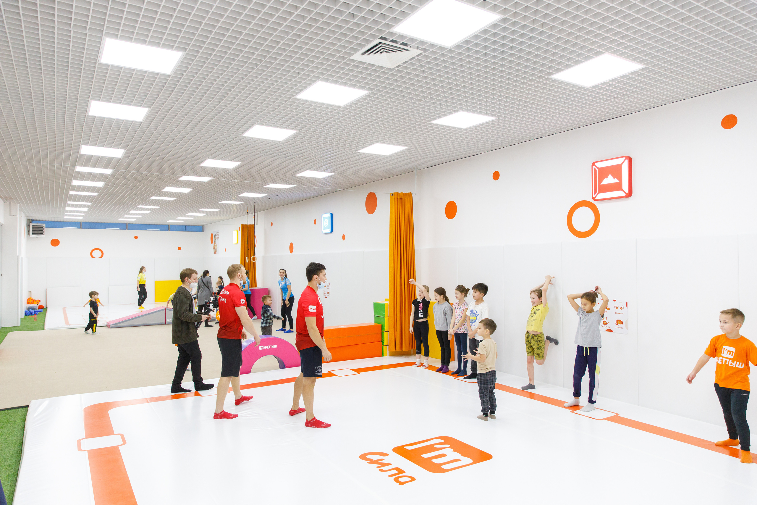 Открытие детского центра развития Крепыш. Фотограф Антон Никандров